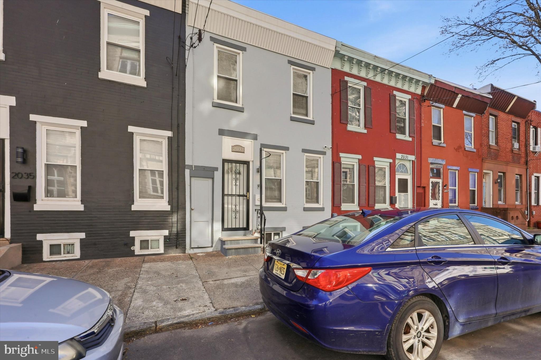 OLDE KENSINGTON - Residential