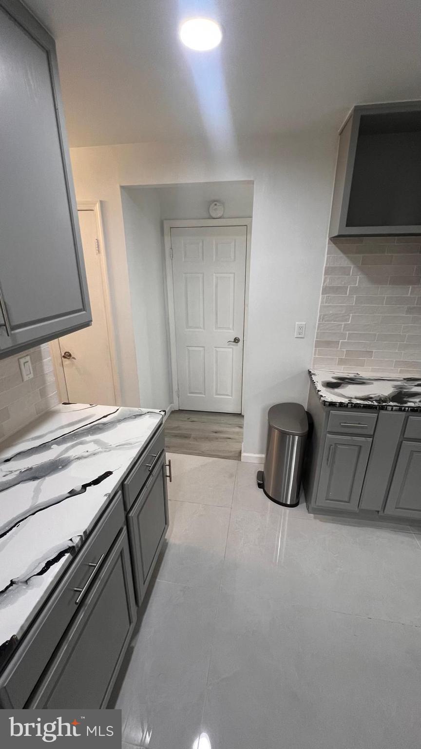 GREENBRIER KNOLLS - Residential