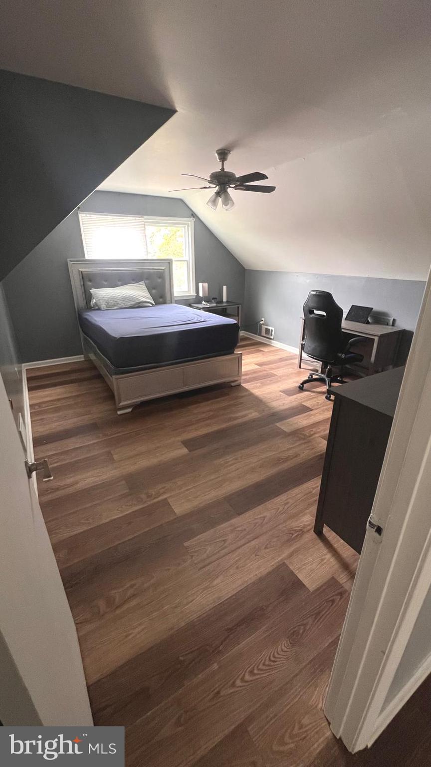 GREENBRIER KNOLLS - Residential