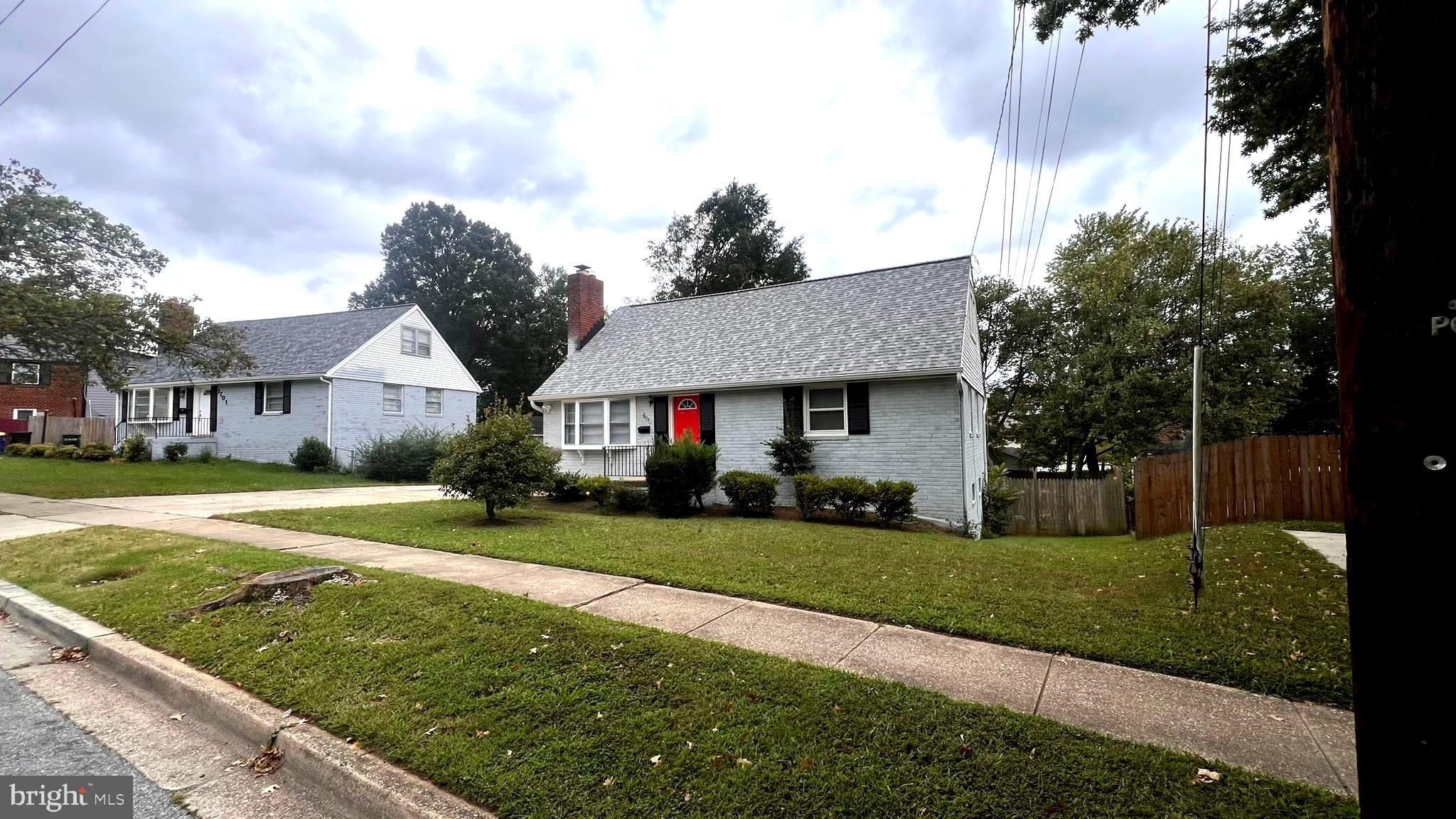GREENBRIER KNOLLS - Residential