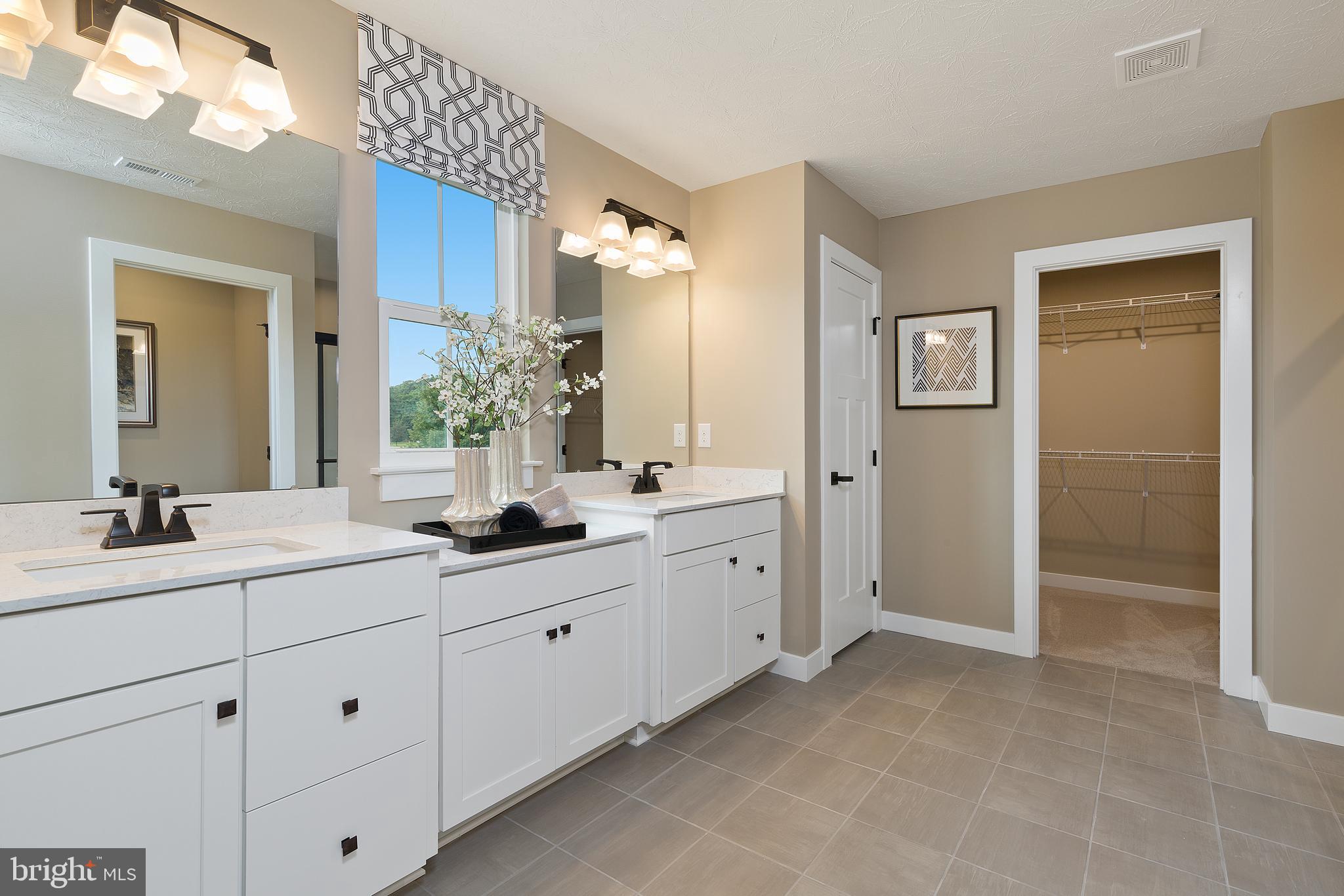 HERITAGE ESTATES - Residential