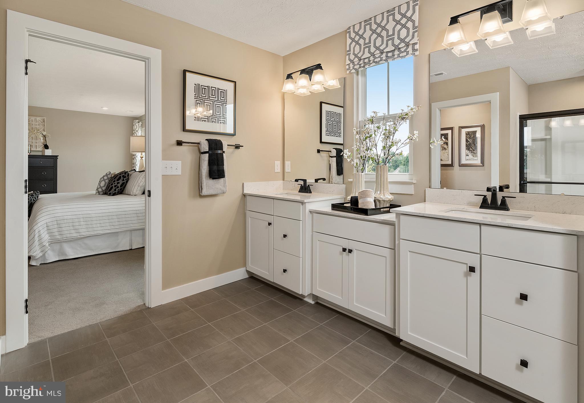 HERITAGE ESTATES - Residential