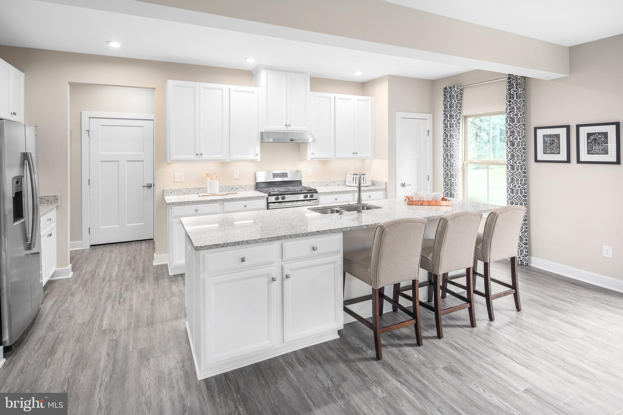 HERITAGE ESTATES - Residential
