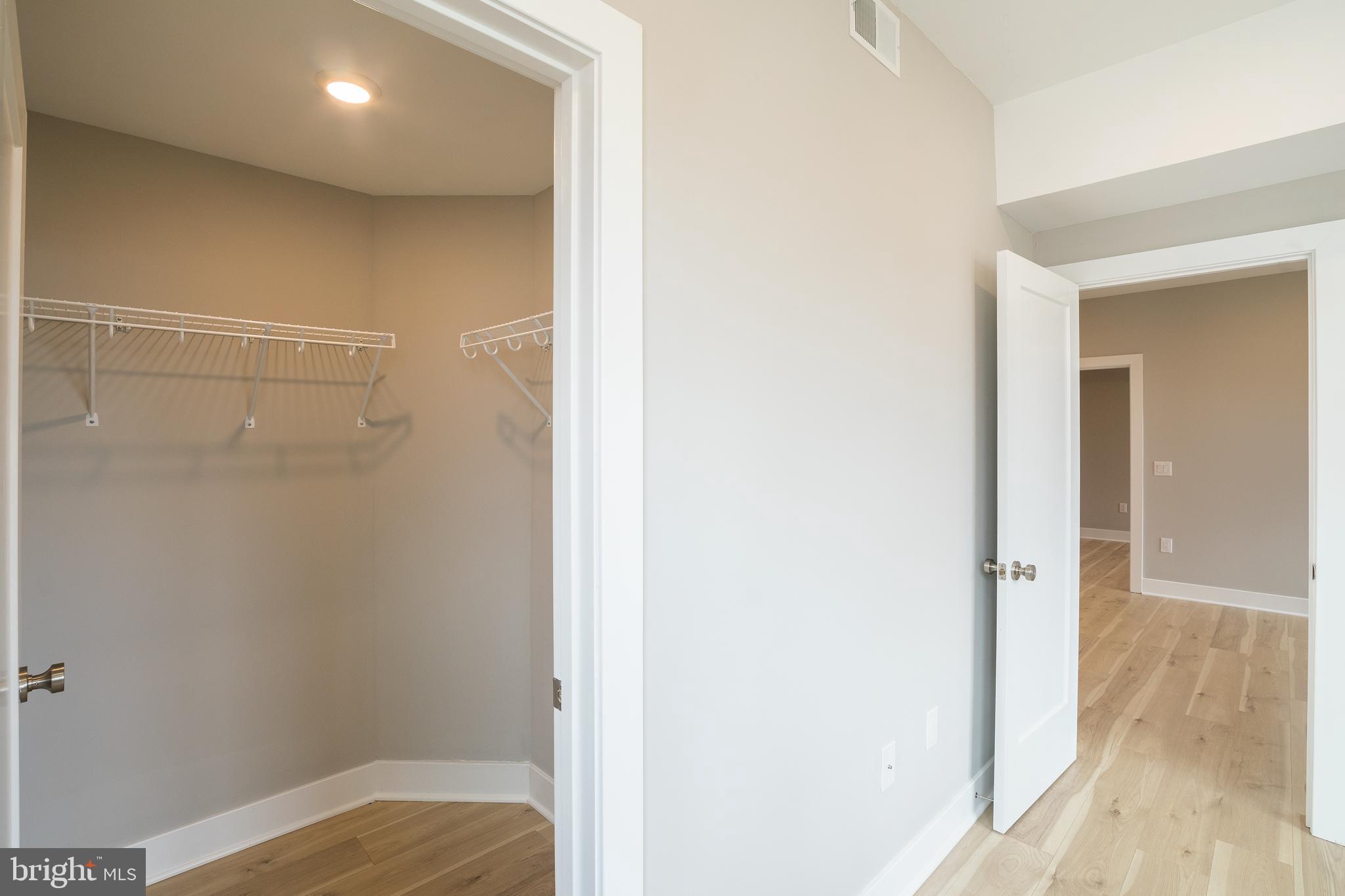BREWERYTOWN - Residential Lease