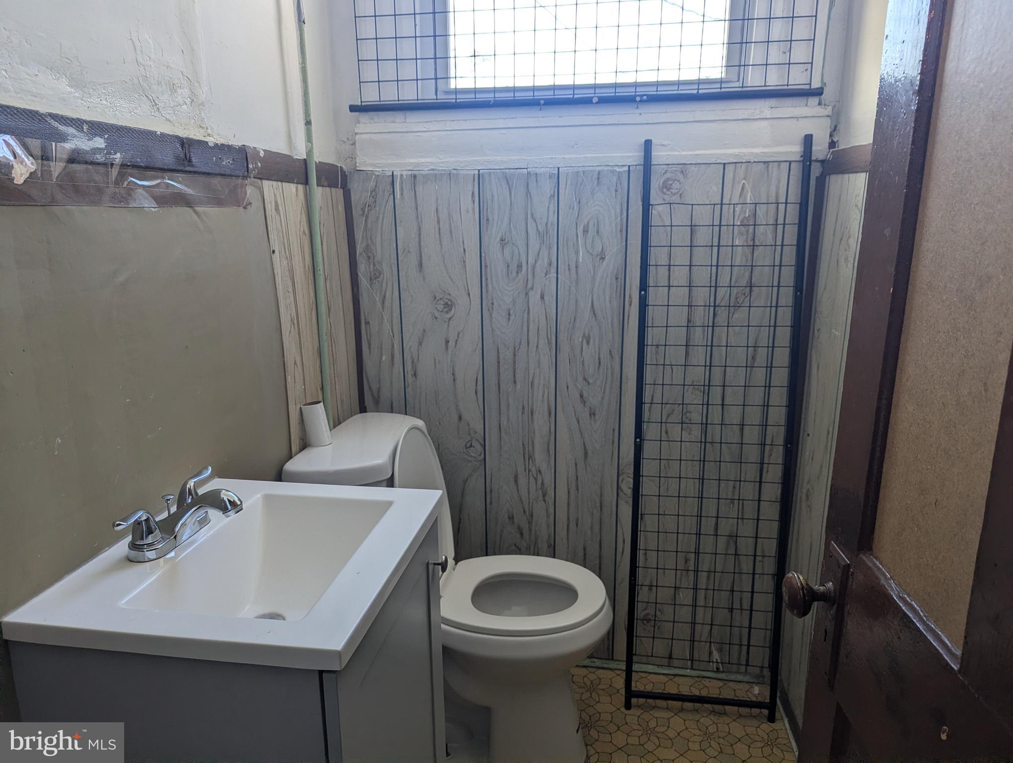 BELAIR-EDISON - Commercial Sale