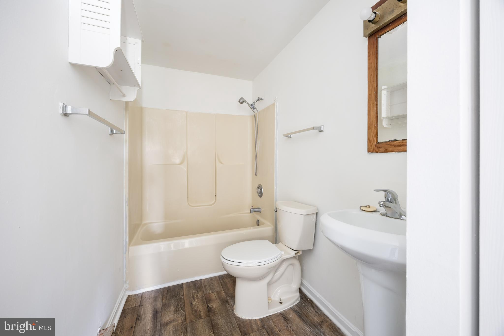 SOMERSET LANDING - Residential
