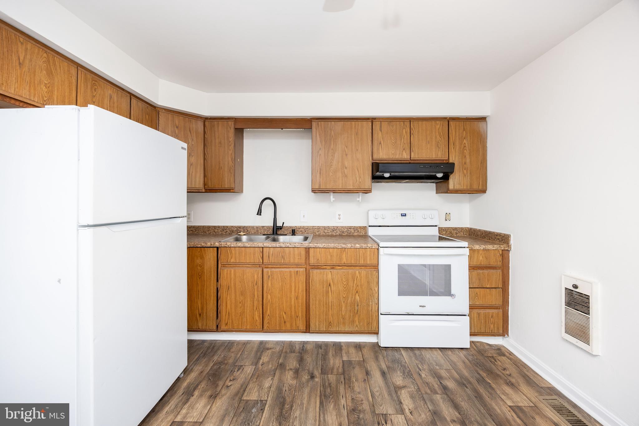 SOMERSET LANDING - Residential