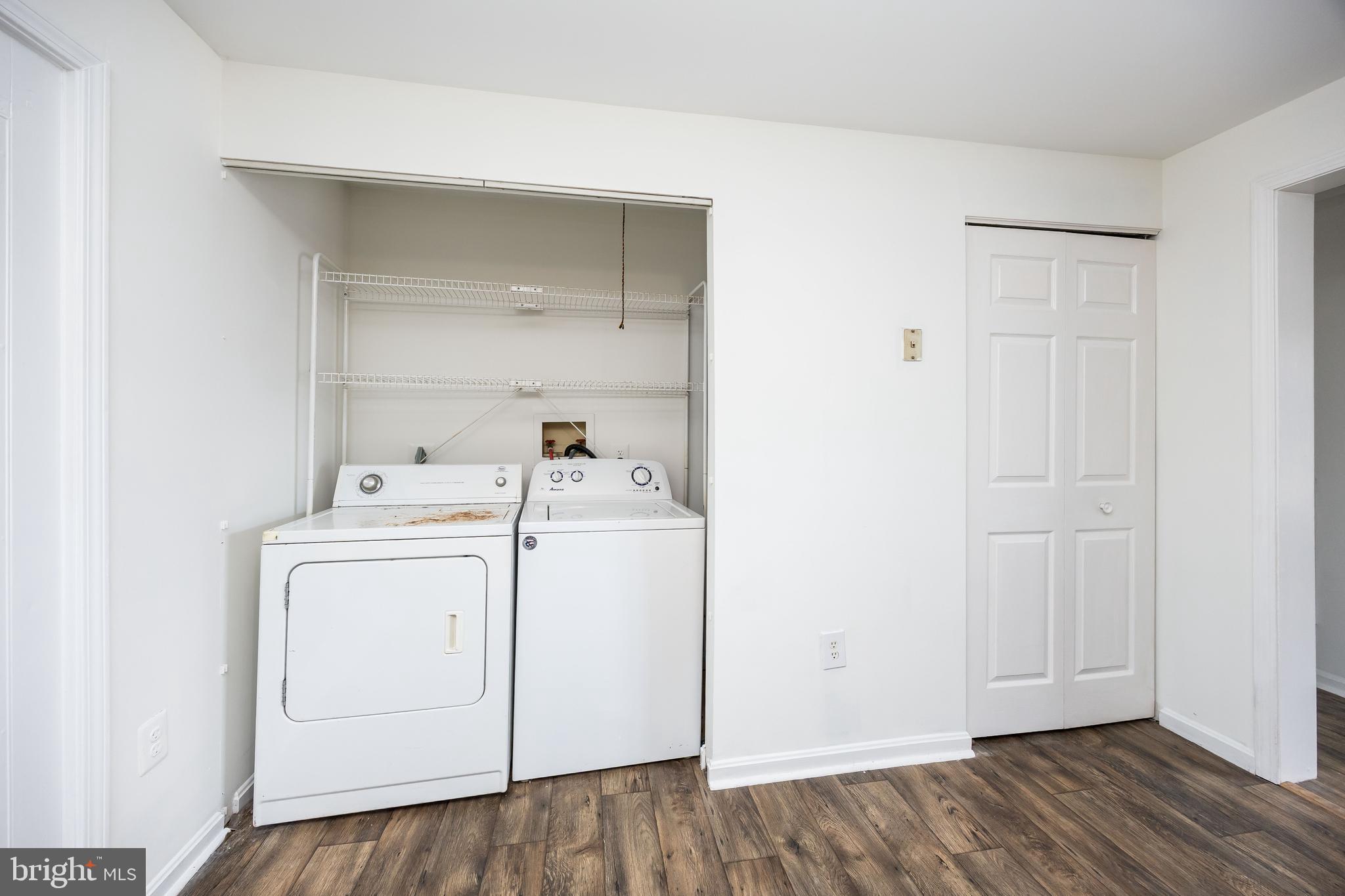SOMERSET LANDING - Residential