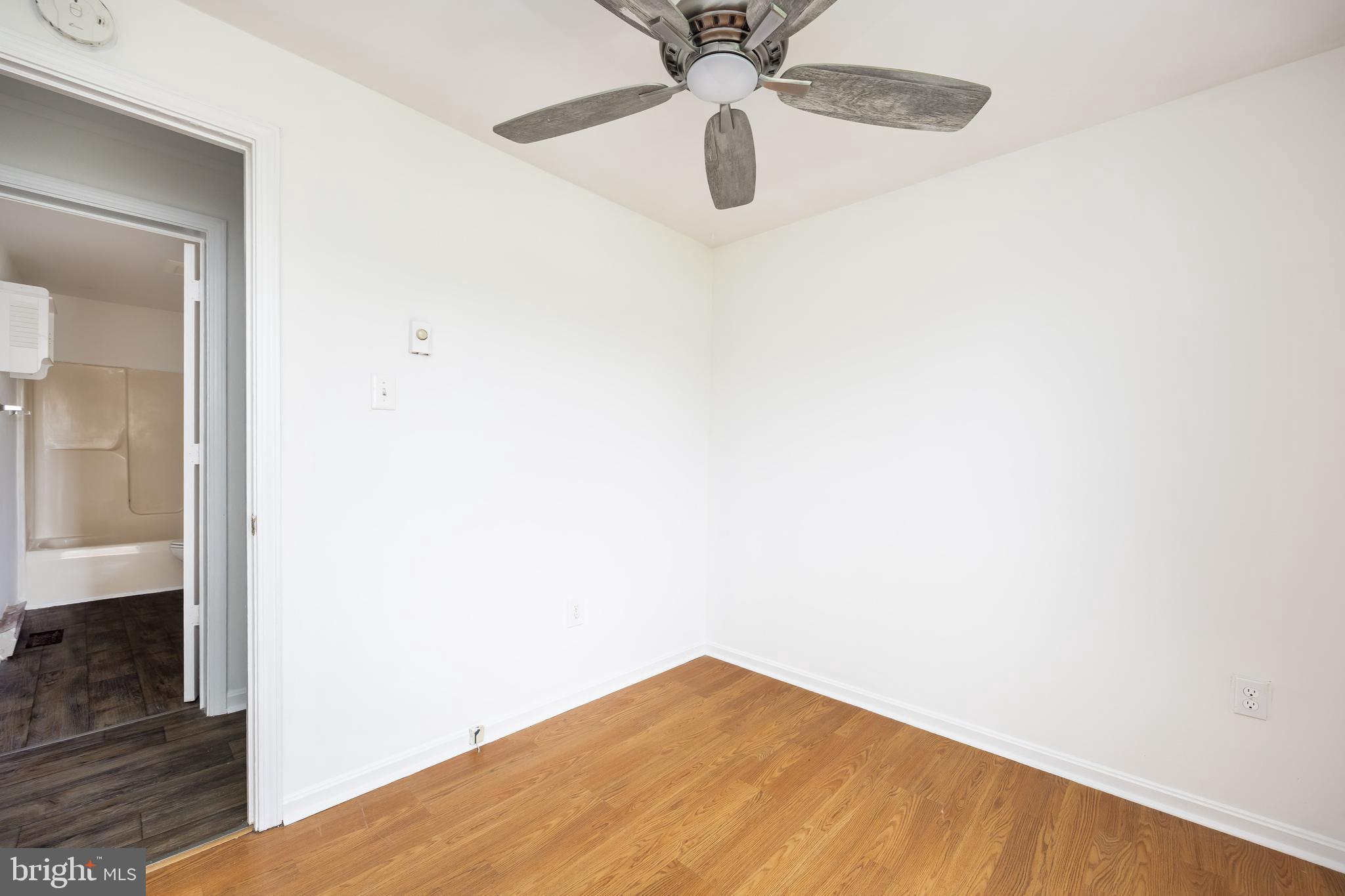 SOMERSET LANDING - Residential