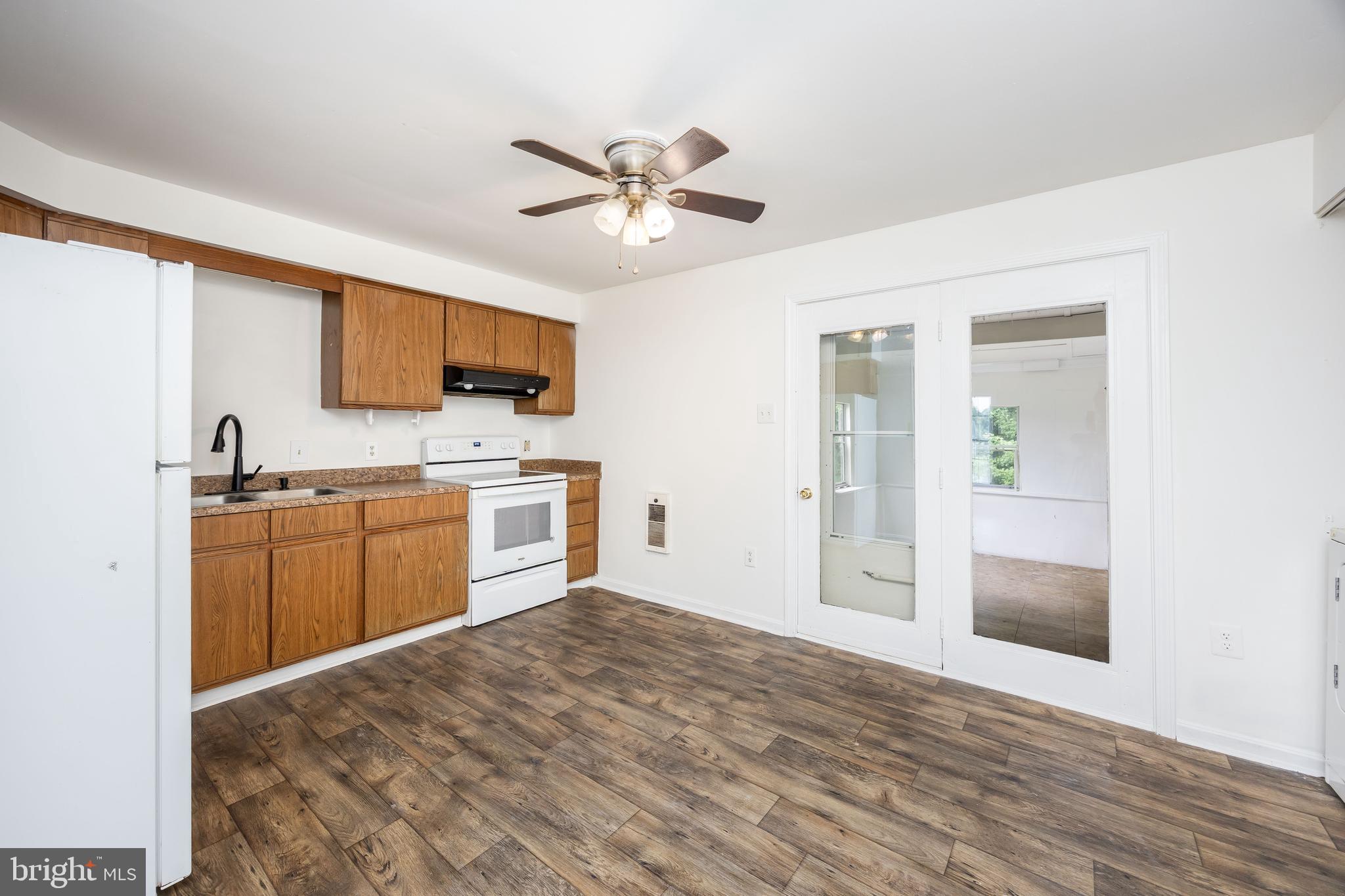 SOMERSET LANDING - Residential