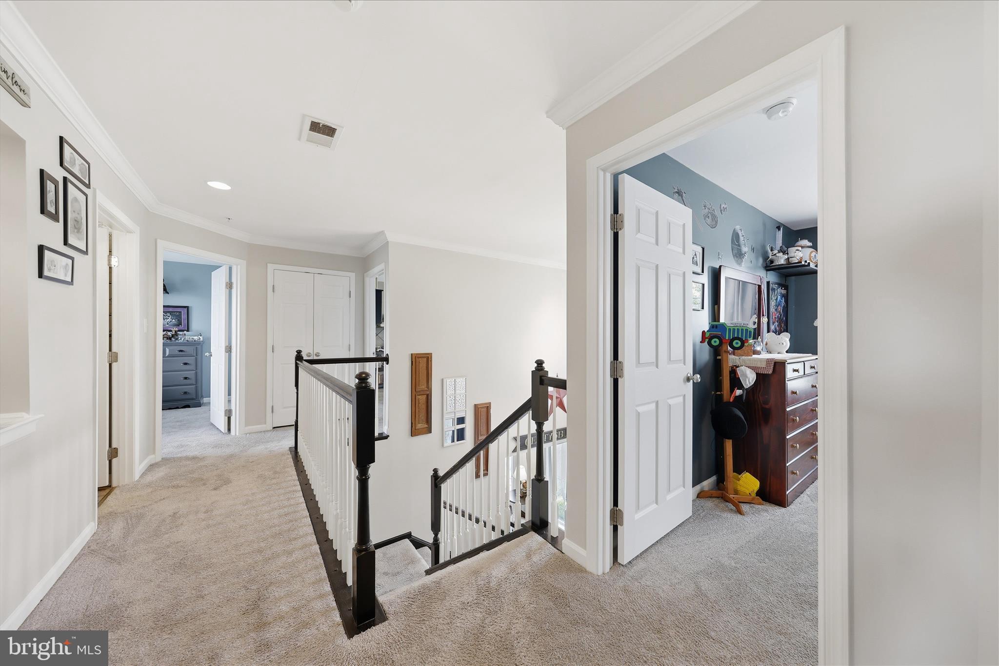 BROOKFIELD - Residential