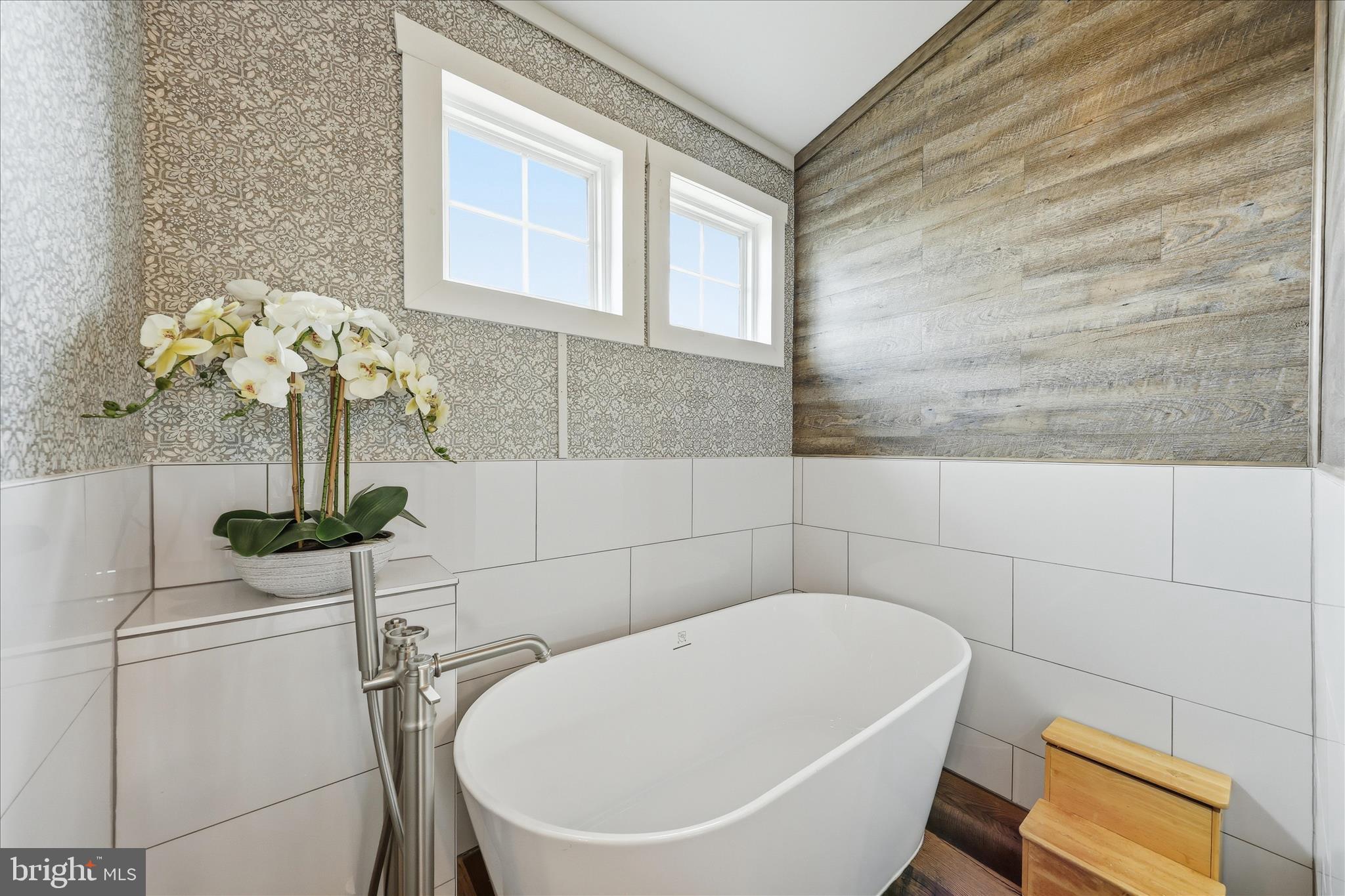 BROOKFIELD - Residential