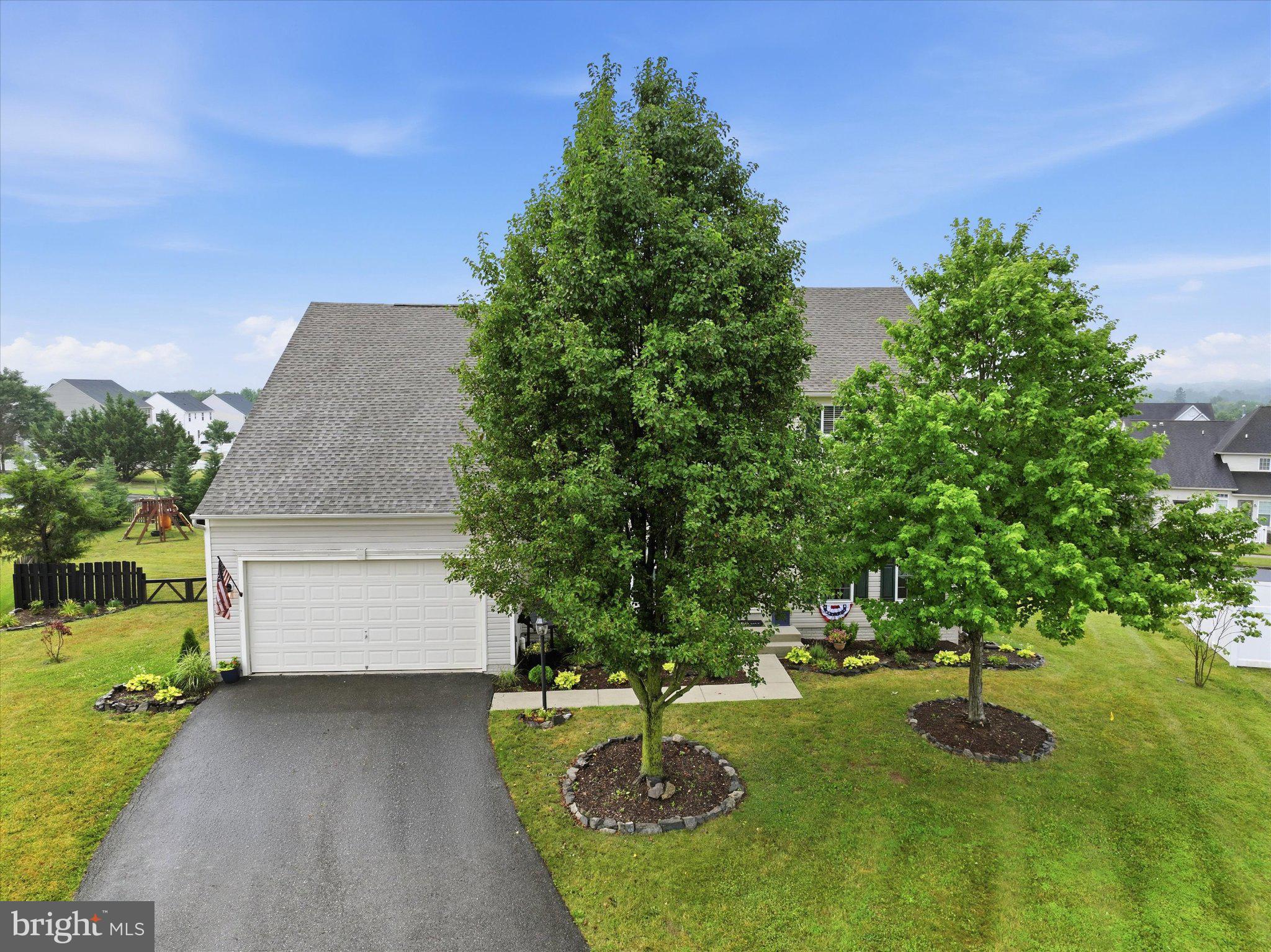 BROOKFIELD - Residential