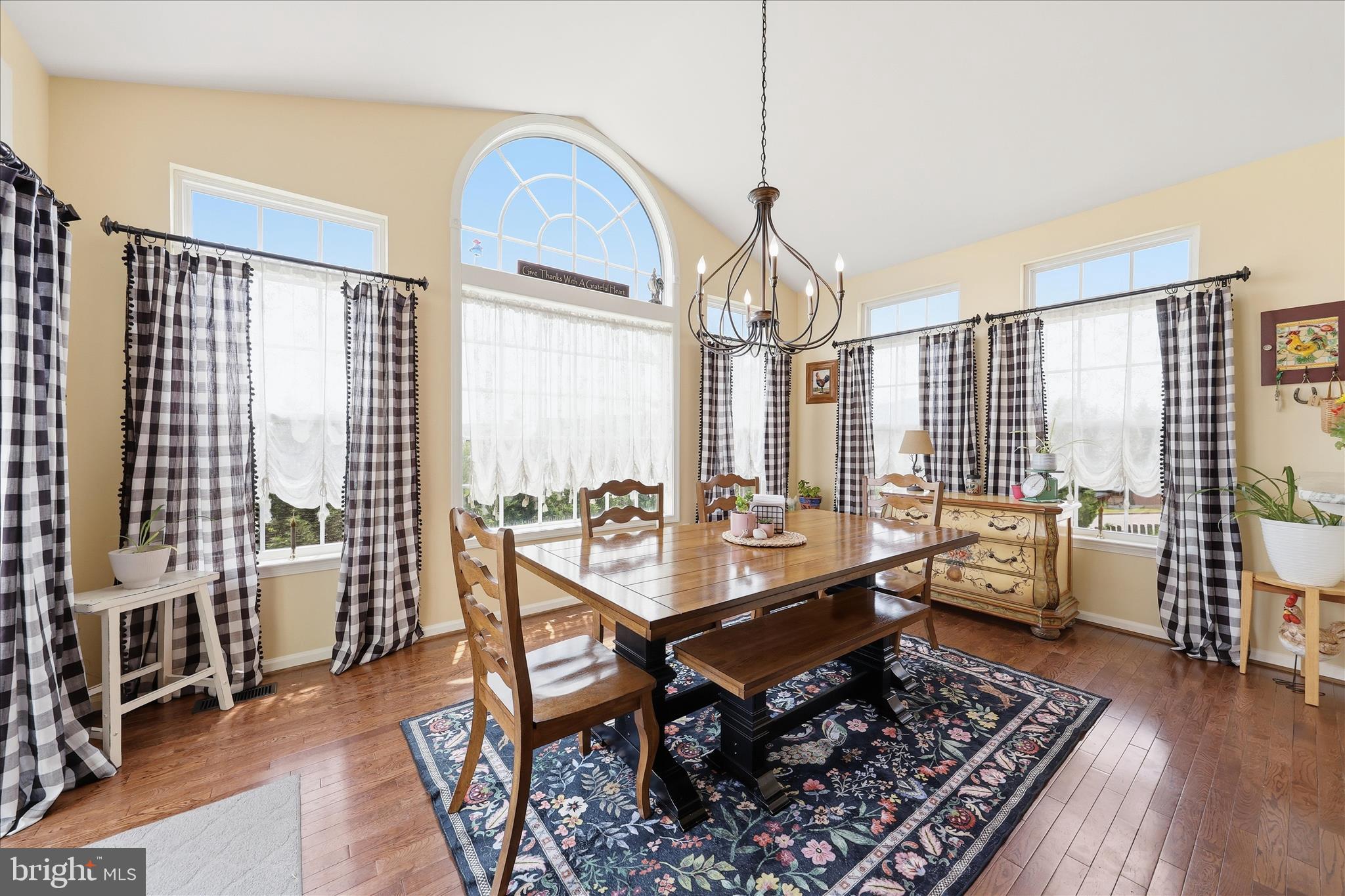 BROOKFIELD - Residential