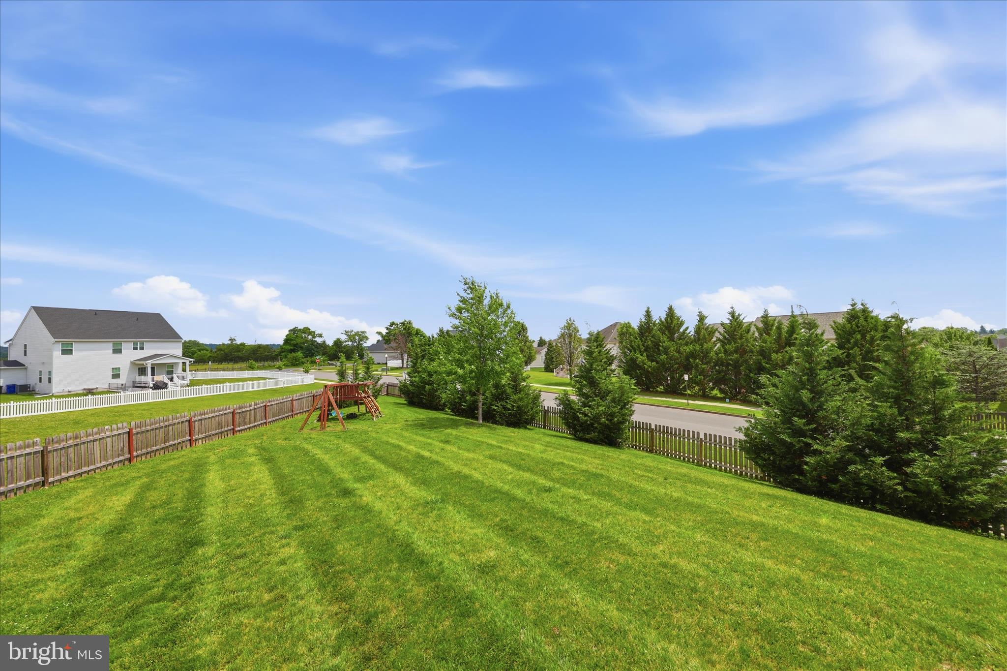BROOKFIELD - Residential