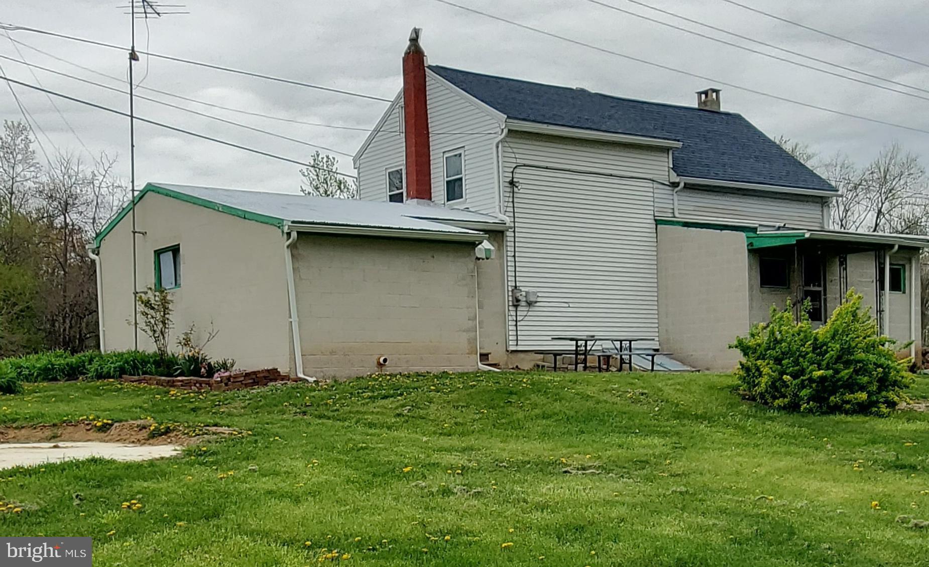 YORK SPRINGS - Residential