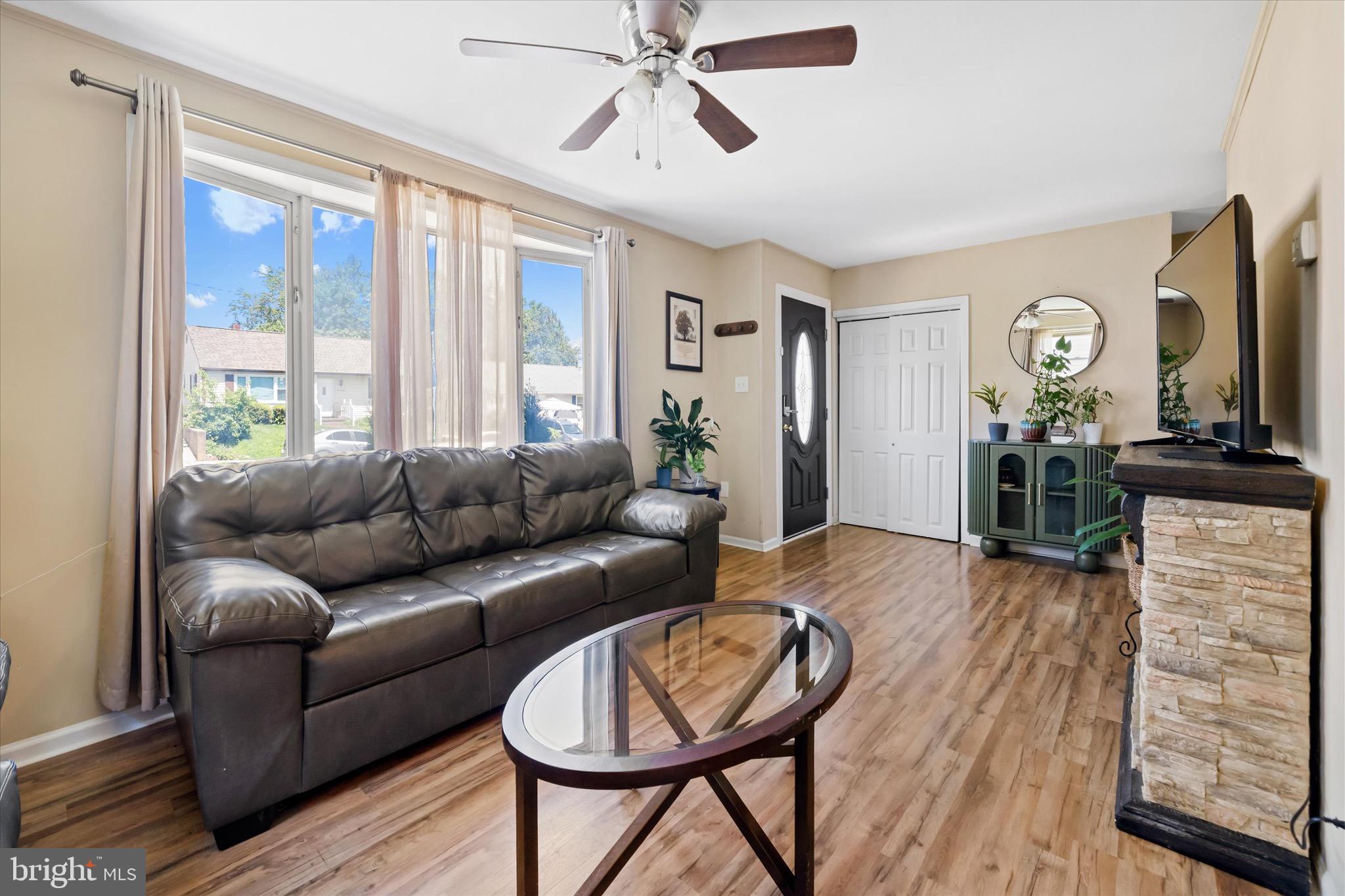 CHELSEA ESTATES - Residential