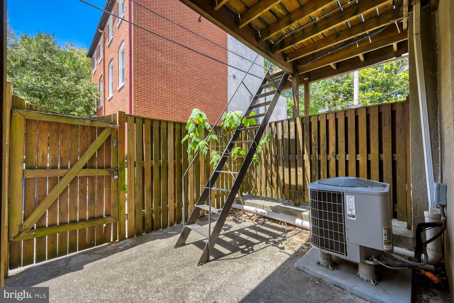 OTTERBEIN - Residential