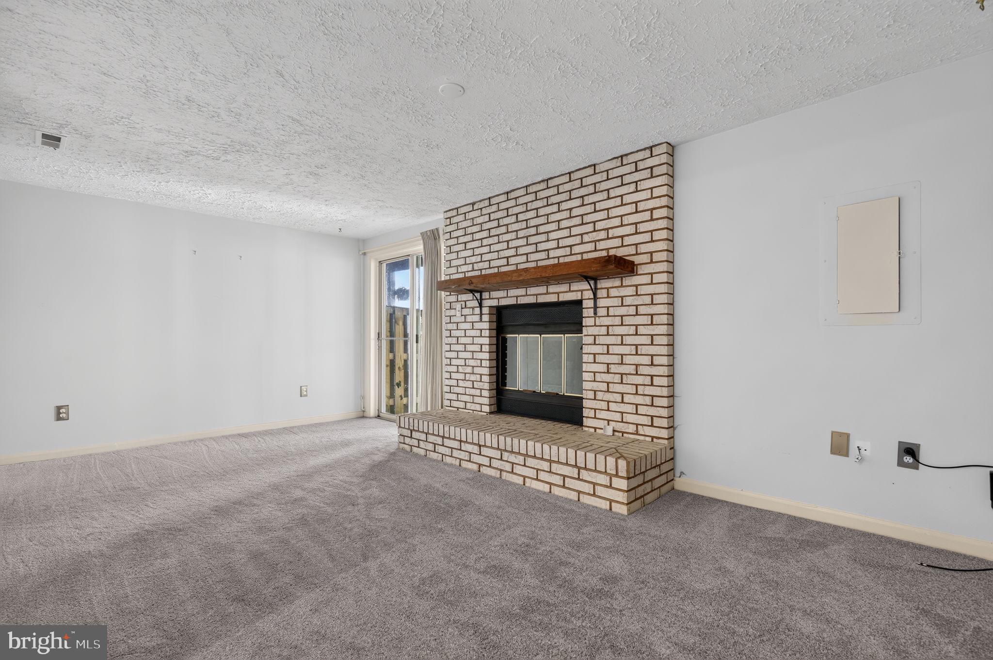 FERNSHIRE FARMS - Residential