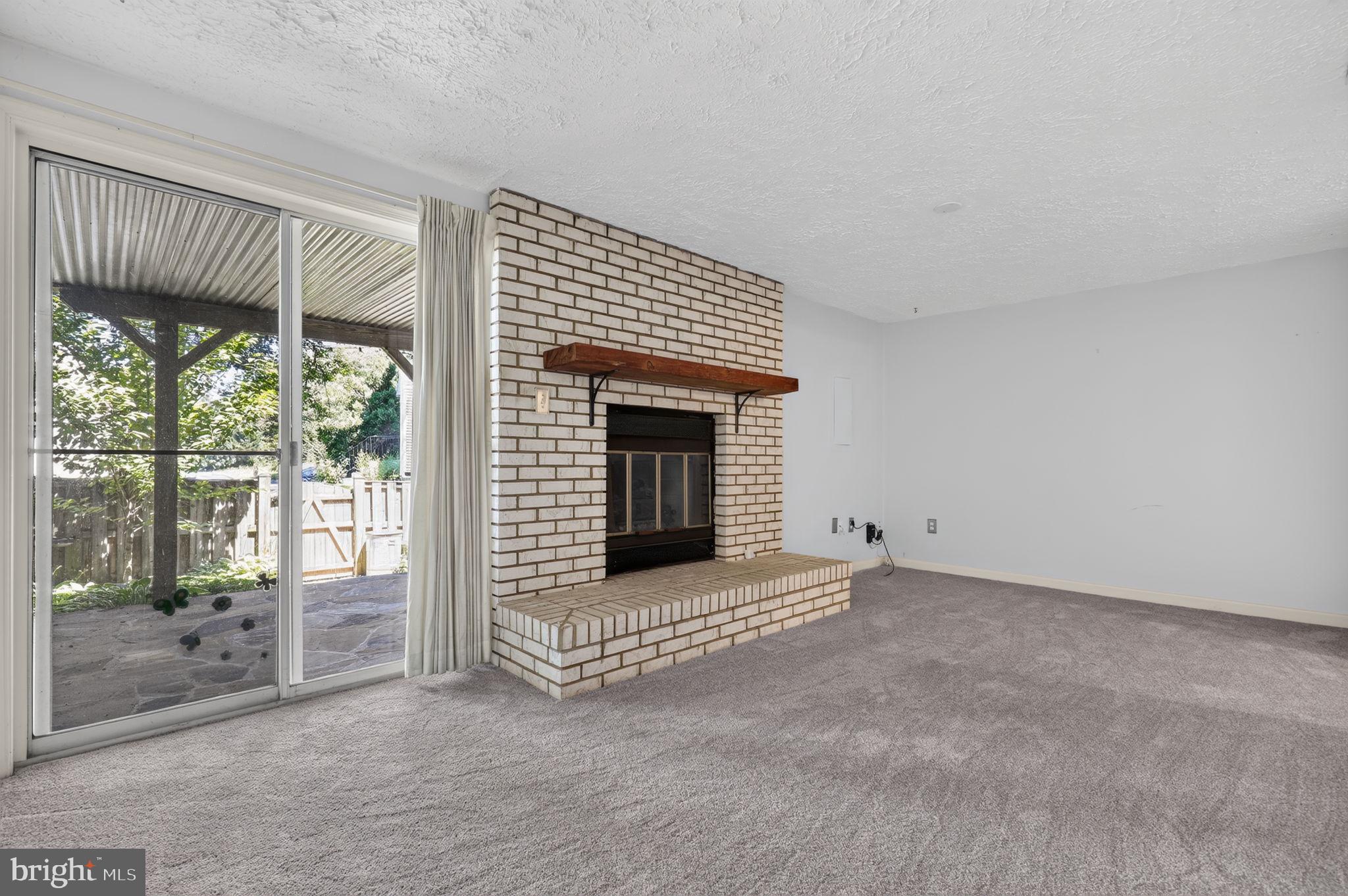 FERNSHIRE FARMS - Residential