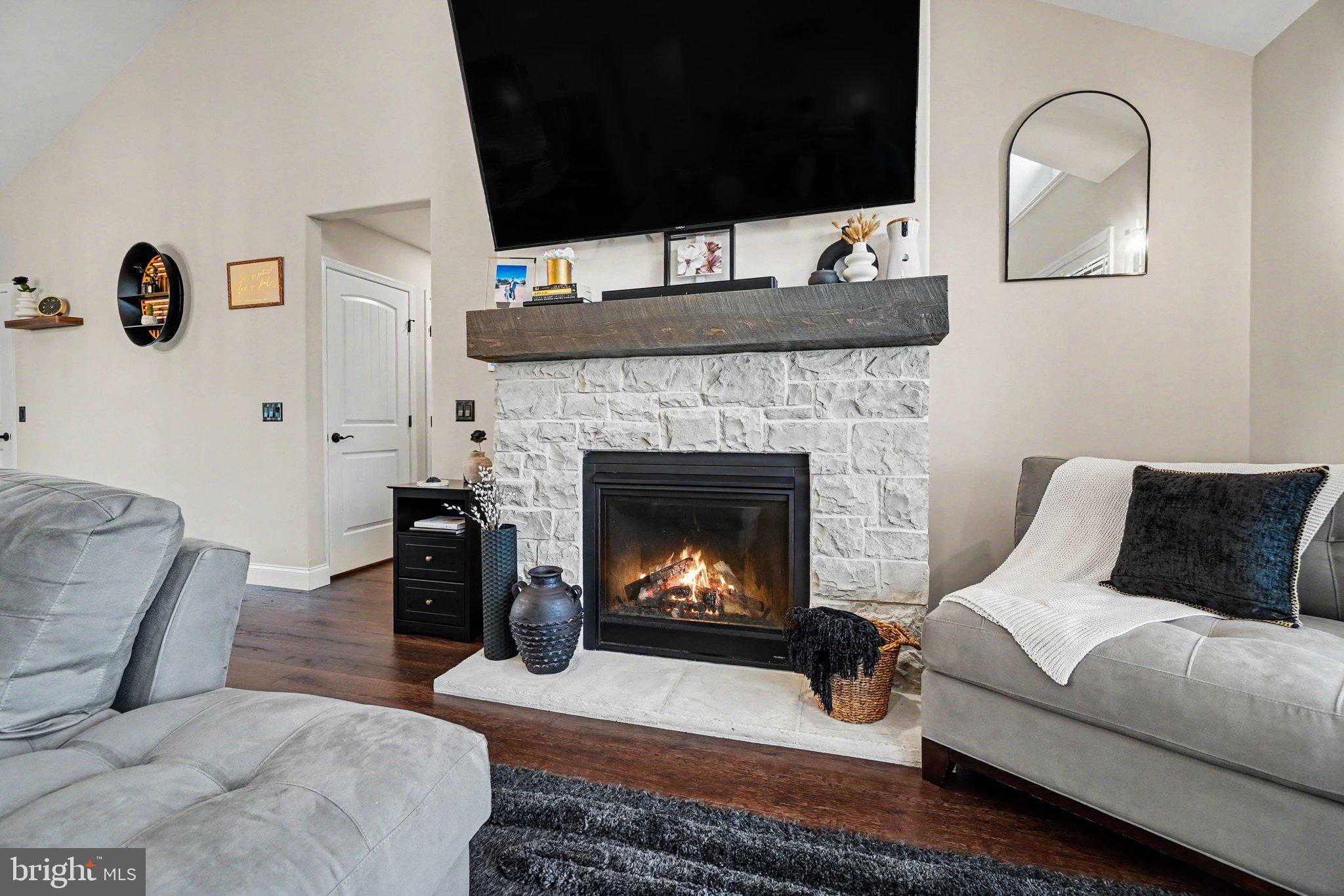 MAPLEDALE ESTATES - Residential