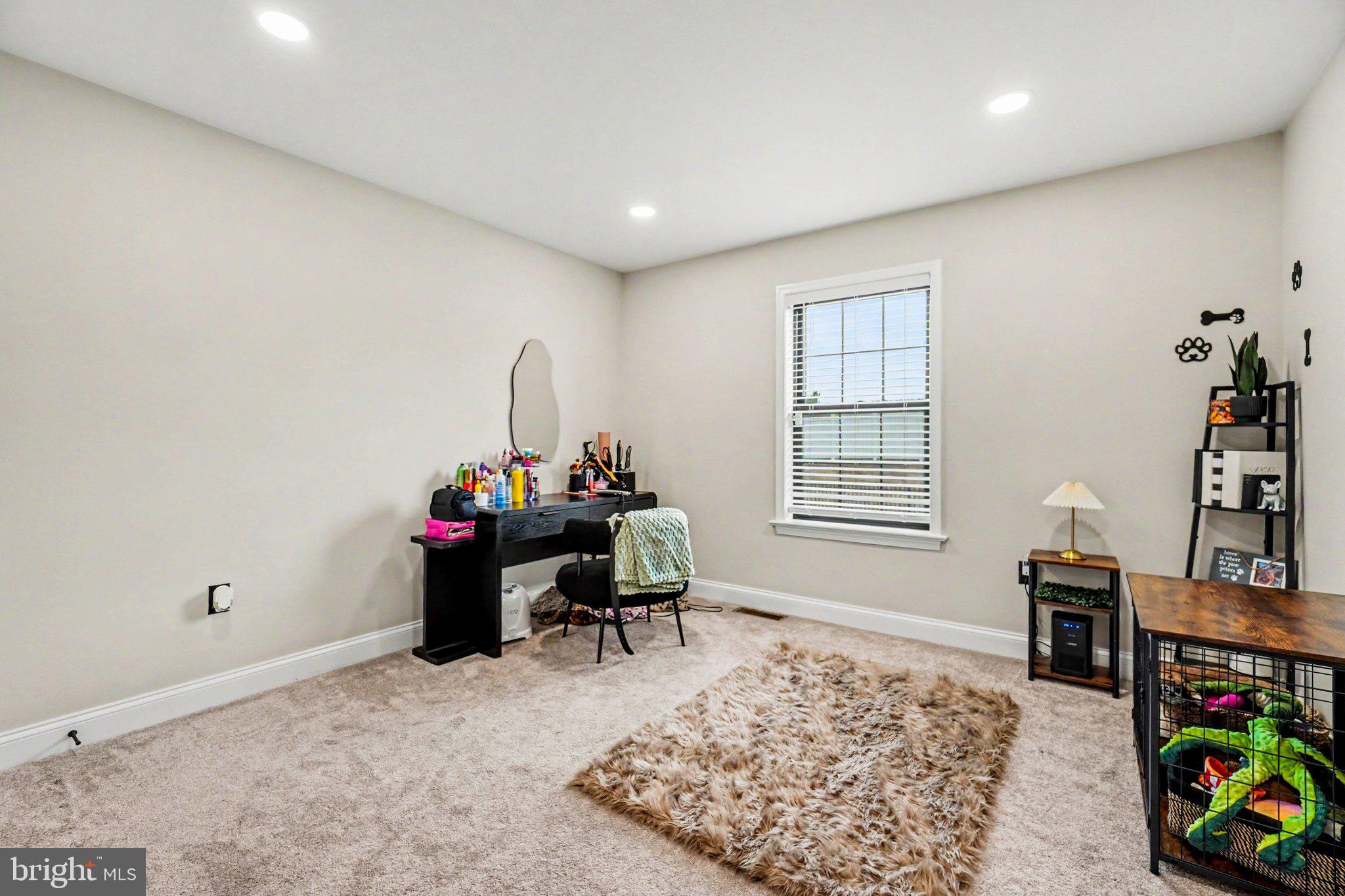 MAPLEDALE ESTATES - Residential