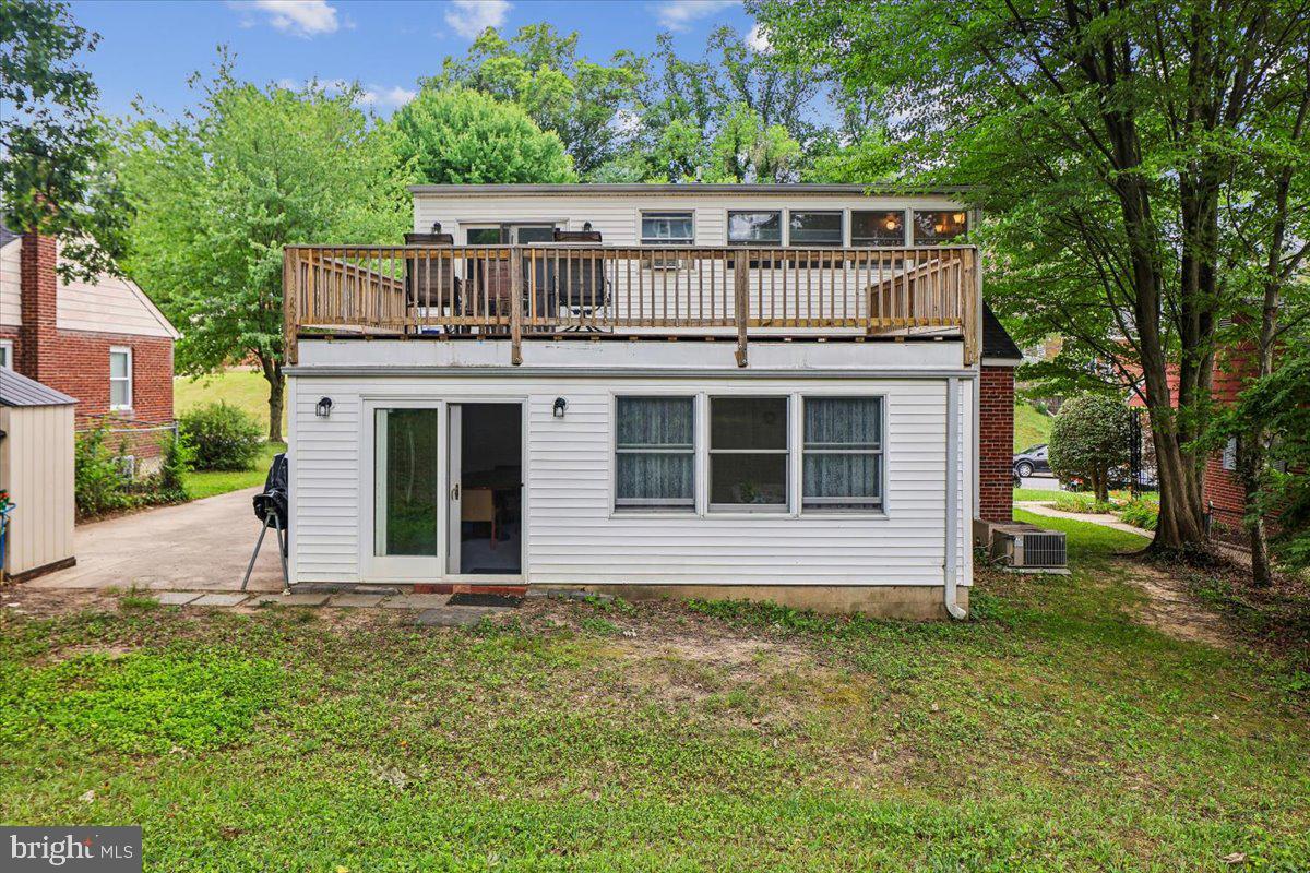 WHEATON HILLS - Residential