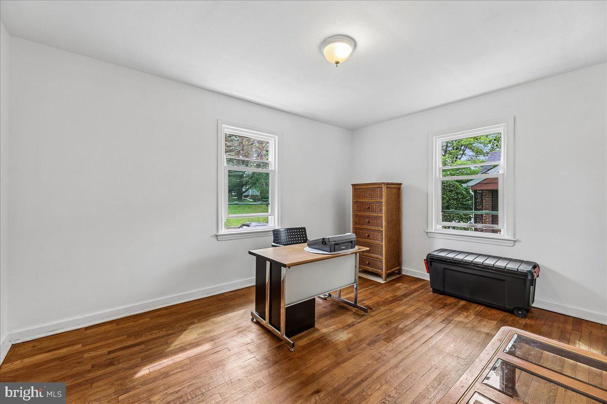 WHEATON HILLS - Residential