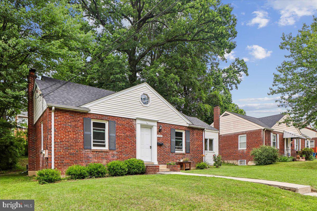 Really nicely improved raised rancher just a few short blocks to the metro, major shopping mall and a  multitude of great restaurants. Recent improvements include: New roof, new windows(main level), new
dishwasher & disposal, refurbished baths, paint throughout, and much more. Upstairs master suite walks out to very large deck and has a  really big bath with double size jaccuzzi tub and separate shower. This home is much larger than it appears from the street.  There is potential for more bedrooms in the lower level. Upper level could make a great in law suite or great for a nanny!   Don't miss the virtual tour. It has lots of pictures and all of the room measurements.  A must see!