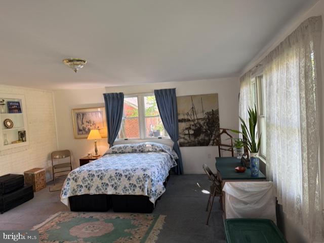 WHEATON HILLS - Residential