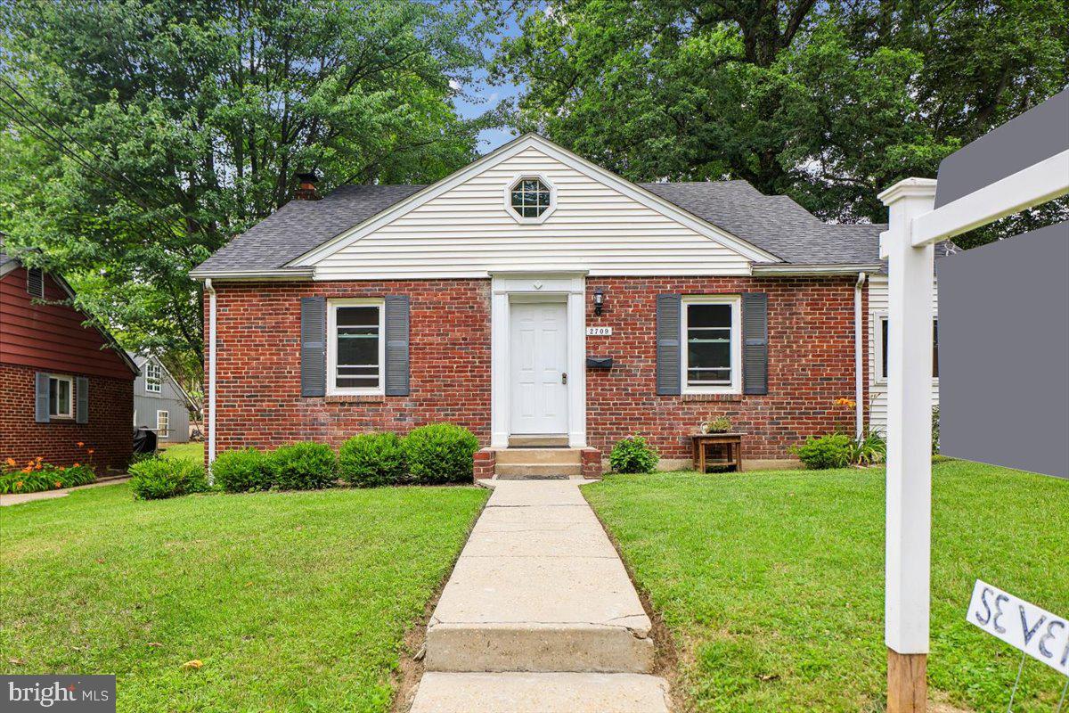 WHEATON HILLS - Residential