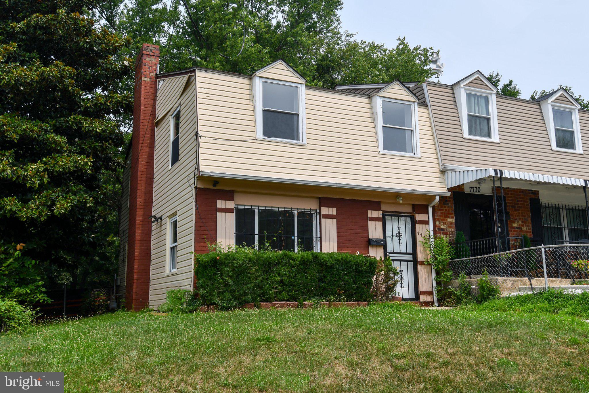 This charming end-of-row townhouse in the desirable Palmer Park neighborhood offers a perfect blend of comfort and convenience. Built in 1959, this home features three bedrooms and one and a half bathrooms, providing ample space for relaxation and daily living. With a total finished area of 1,320 square feet, the layout is both functional and inviting. The kitchen is equipped with essential appliances, including a stove, refrigerator, freezer, and exhaust fan, making meal preparation a breeze. Situated on a 0.07-acre lot, this property benefits from on-street parking, ensuring accessibility for residents and guests alike. The surrounding Palmer Park community is known for its friendly atmosphere and well-maintained surroundings, making it a great place to call home. Residents enjoy proximity to local parks, providing opportunities for outdoor activities and relaxation. The neighborhood is also conveniently located near schools, ensuring that educational facilities are within easy reach. Public services, including transportation options, are readily available, enhancing the overall convenience of the area. Palmer Park is characterized by its vibrant community spirit, with various local events and activities that foster connections among neighbors. Whether you're looking to enjoy a leisurely stroll in the park or participate in community gatherings, this neighborhood has something for everyone. This townhouse presents an excellent opportunity for those seeking a comfortable home in a welcoming community. With its practical features and prime location, it's a perfect choice for anyone looking to enjoy the benefits of suburban living while remaining close to urban amenities. Don't miss the chance to make this property your own and experience all that Palmer Park has to offer.
