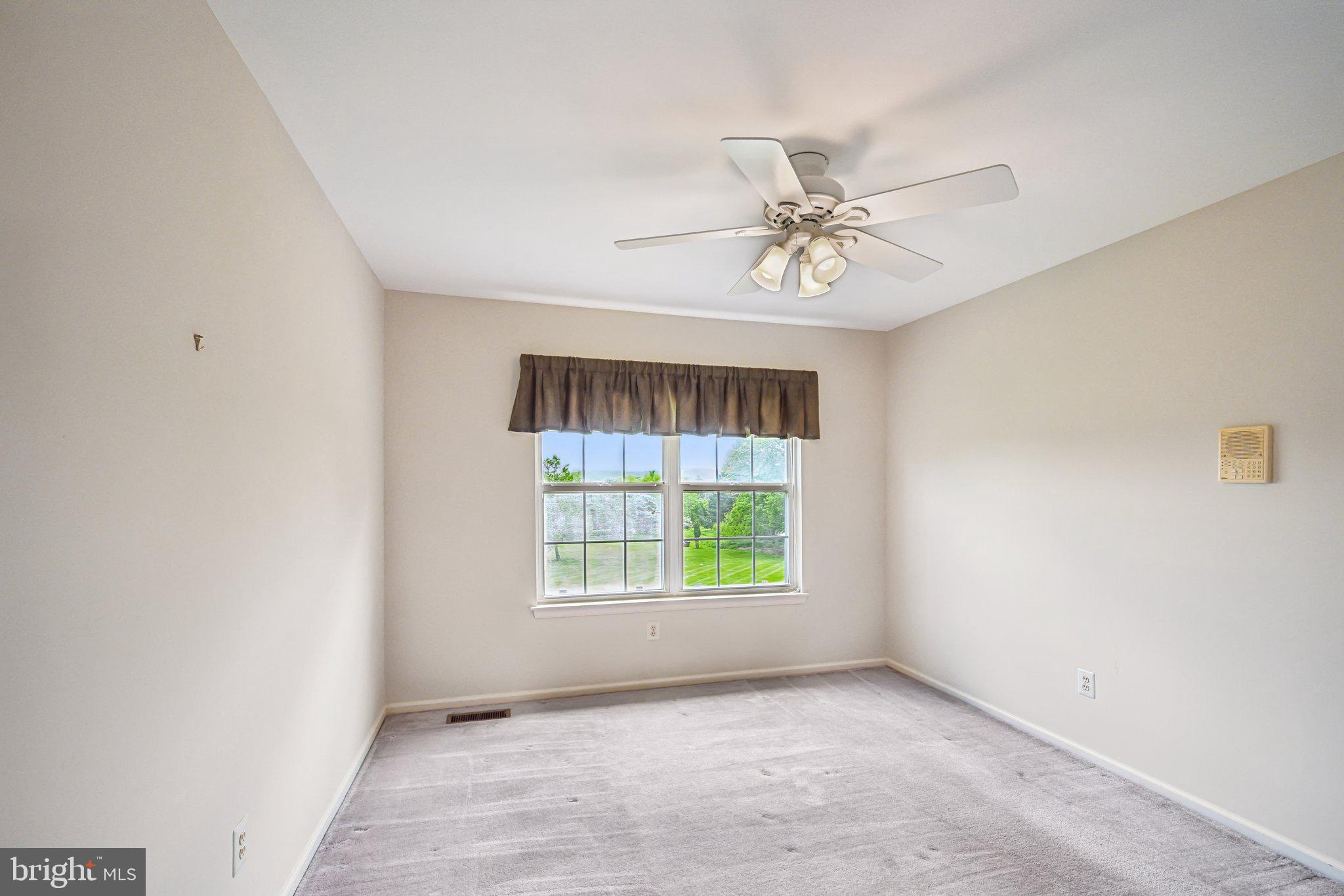 LAUREL ESTATES - Residential