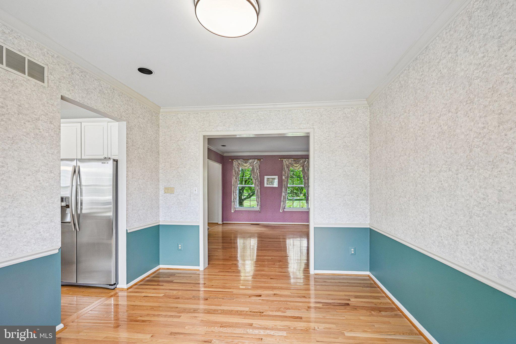 LAUREL ESTATES - Residential