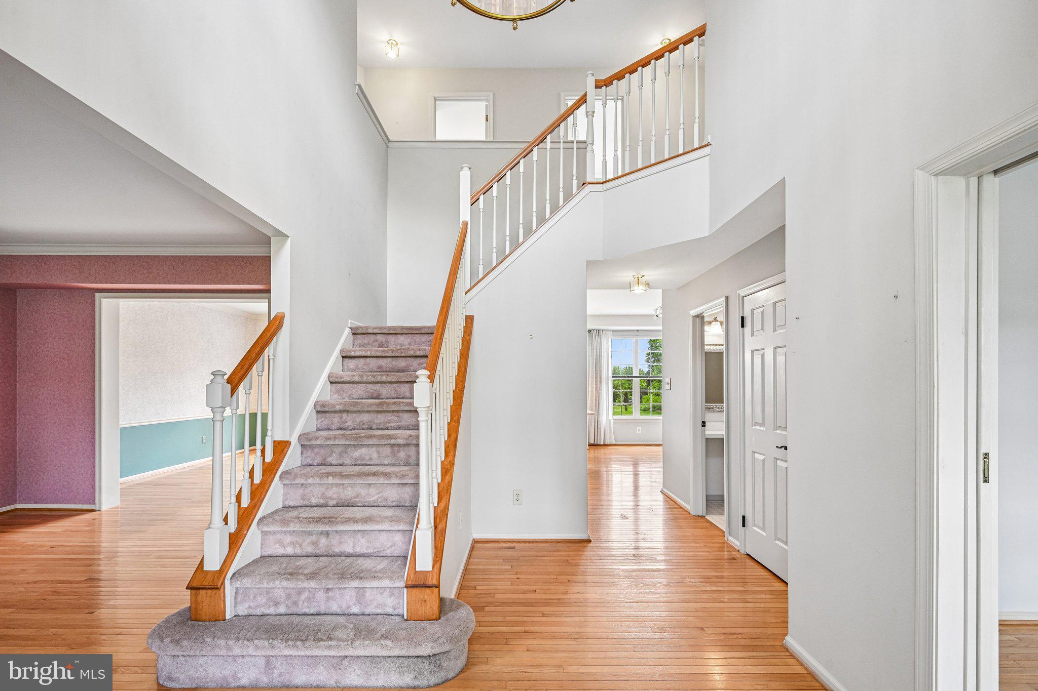 LAUREL ESTATES - Residential