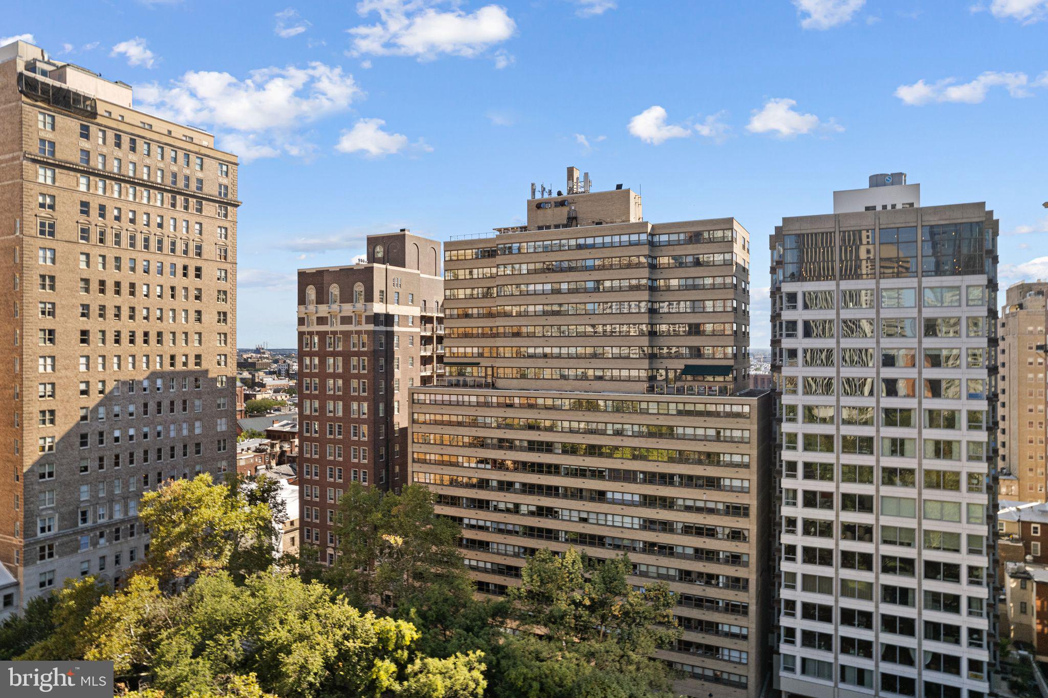 RITTENHOUSE SQUARE - Residential