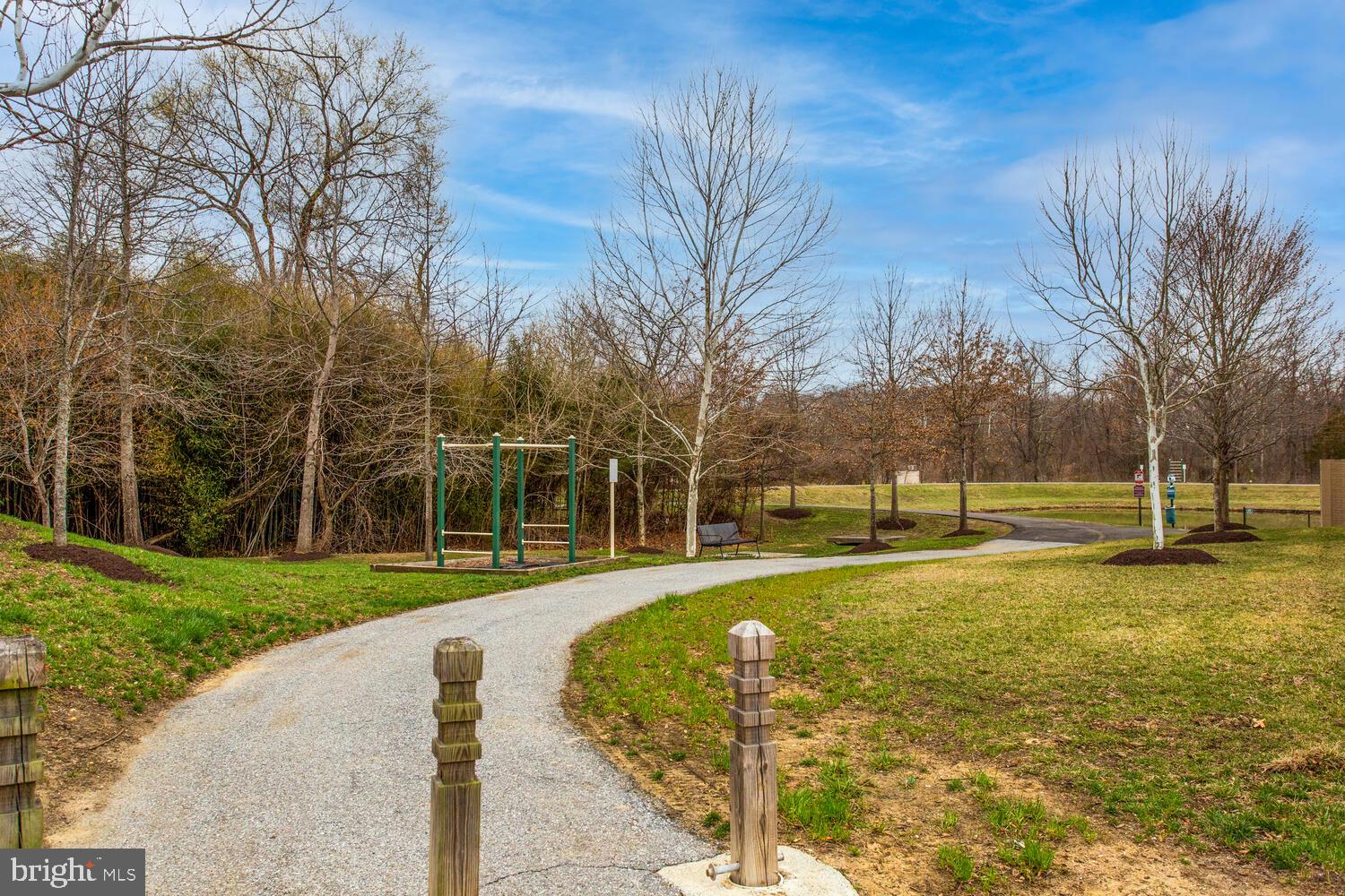 HALL STATION - Residential