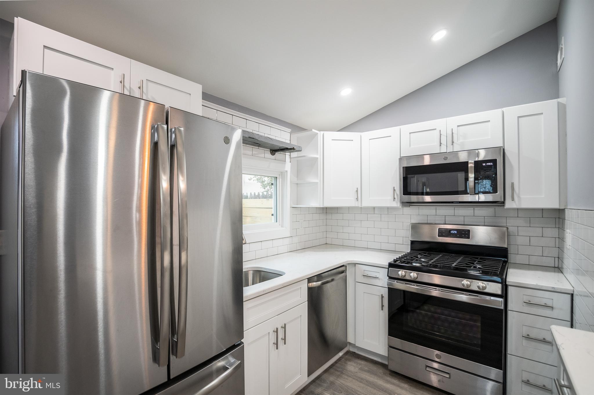 FISHTOWN - Residential Lease