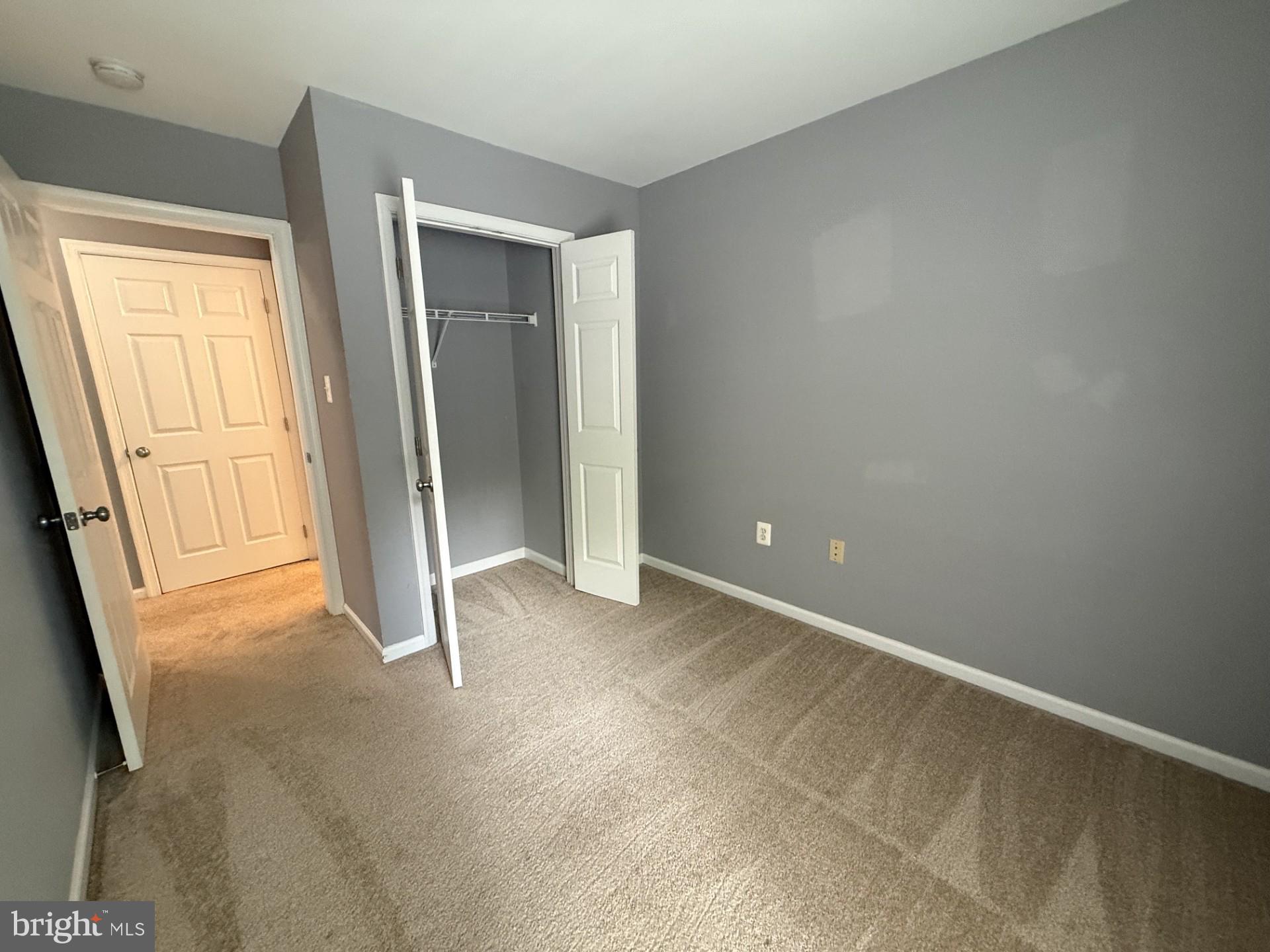 WOODLAND WALK - Residential
