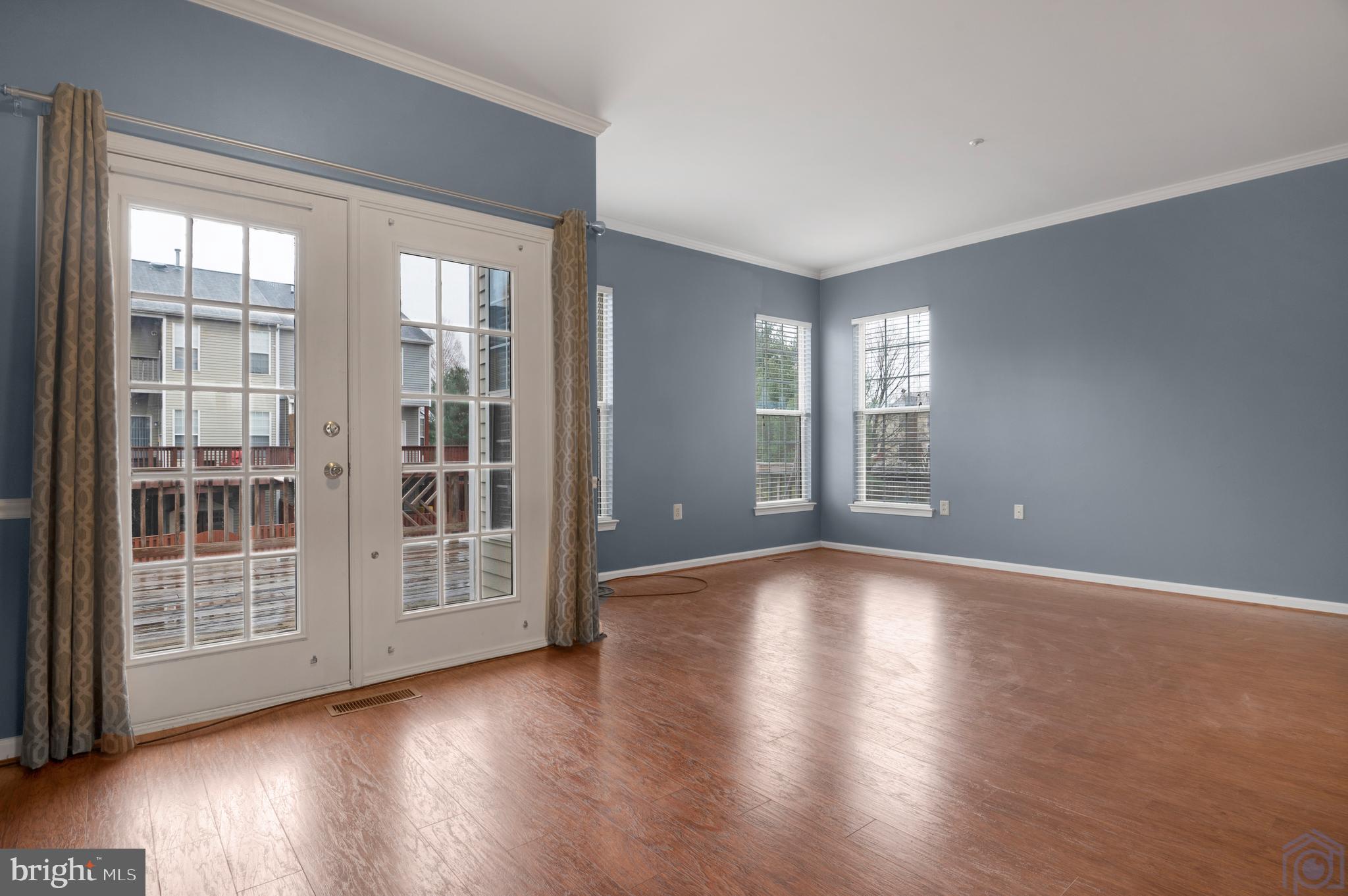 CROFTON VILLAGE - Residential