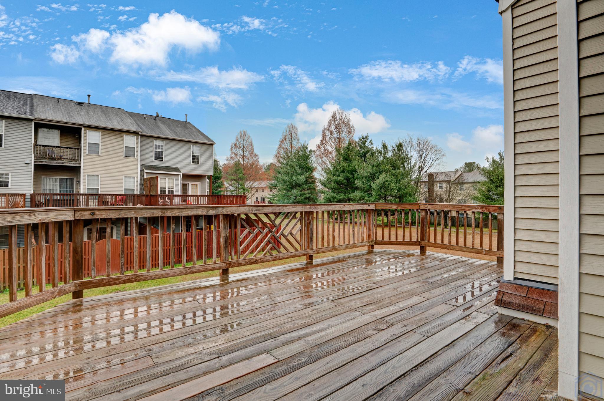 CROFTON VILLAGE - Residential