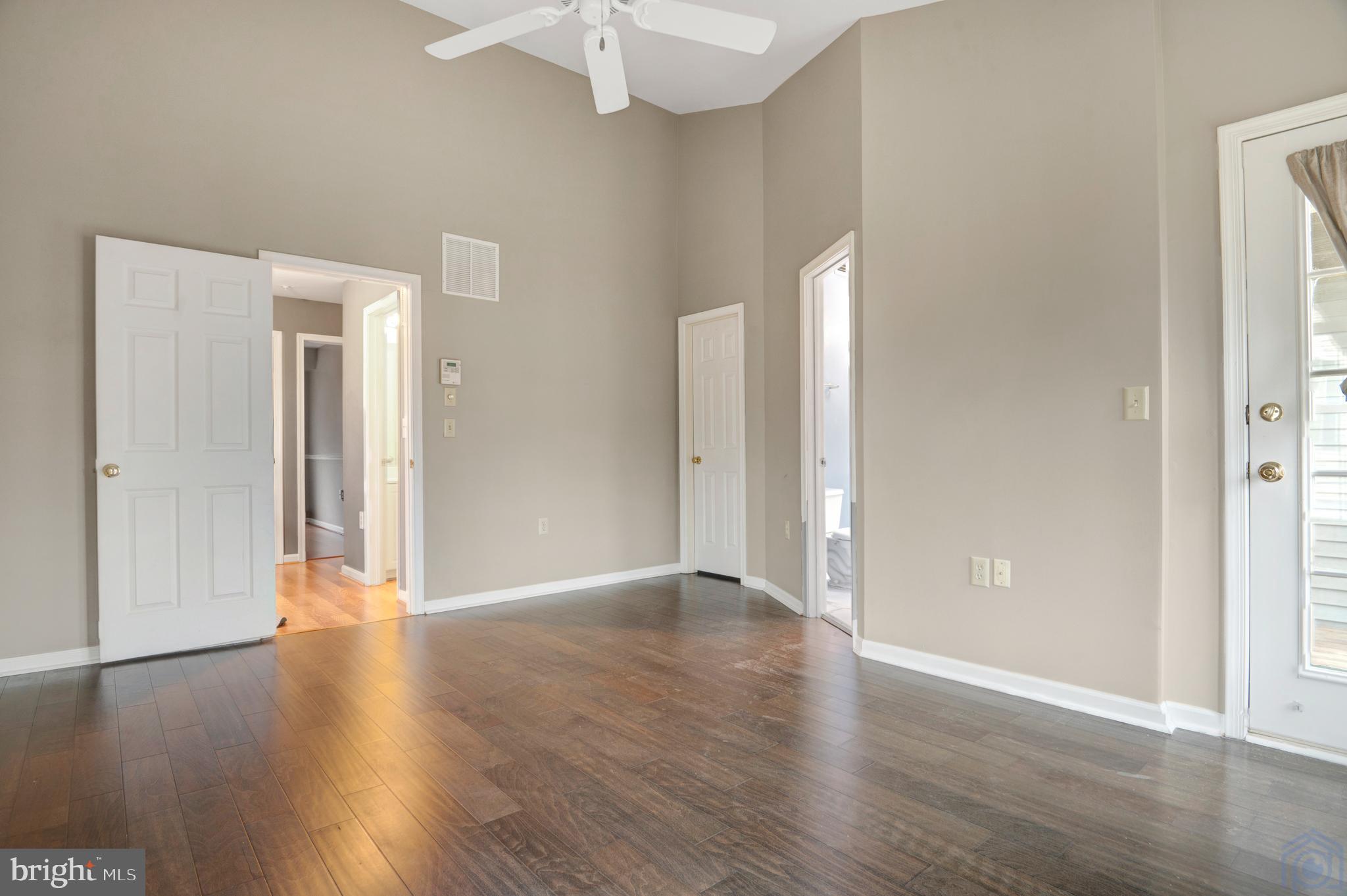 CROFTON VILLAGE - Residential