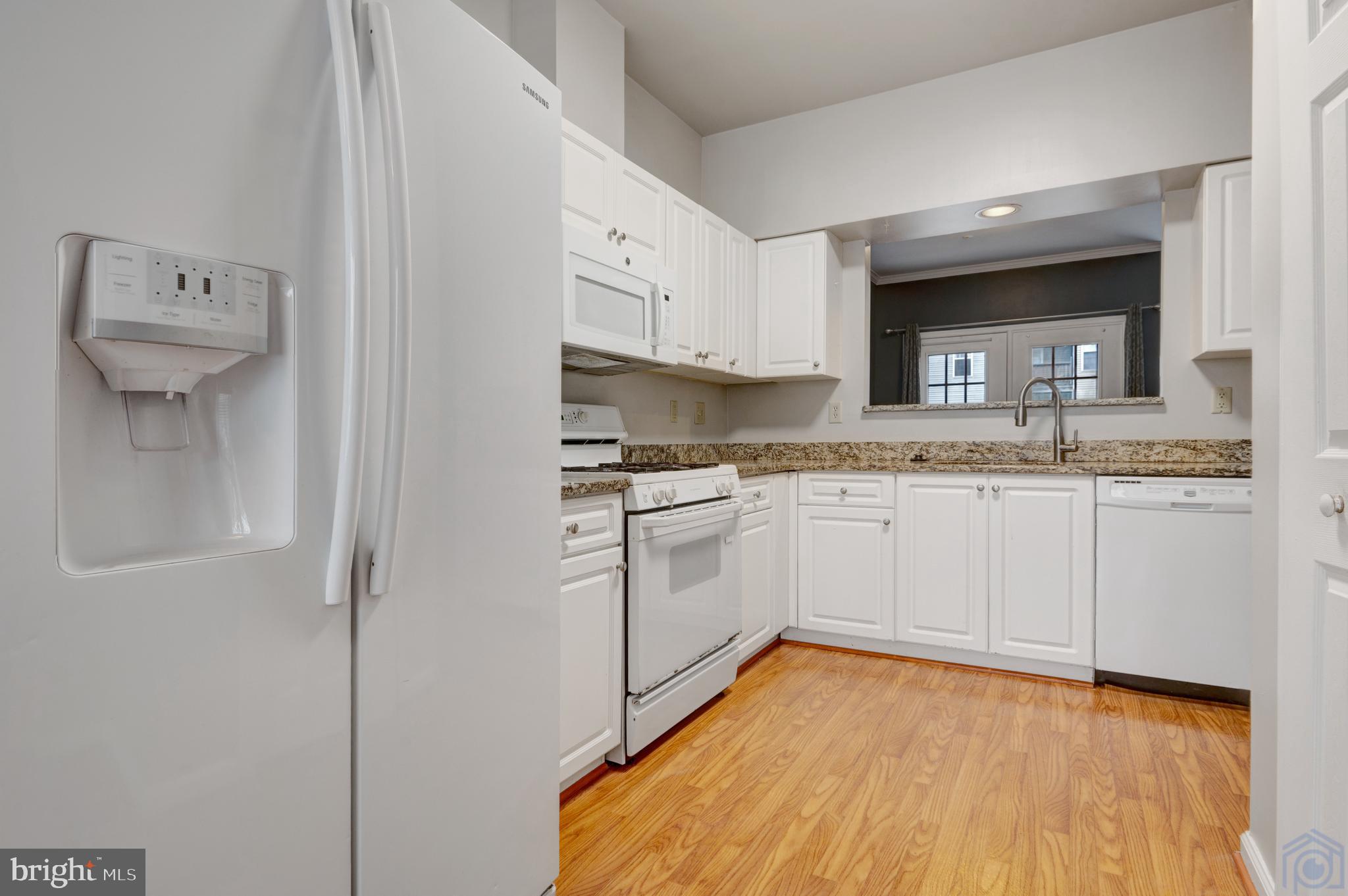 CROFTON VILLAGE - Residential