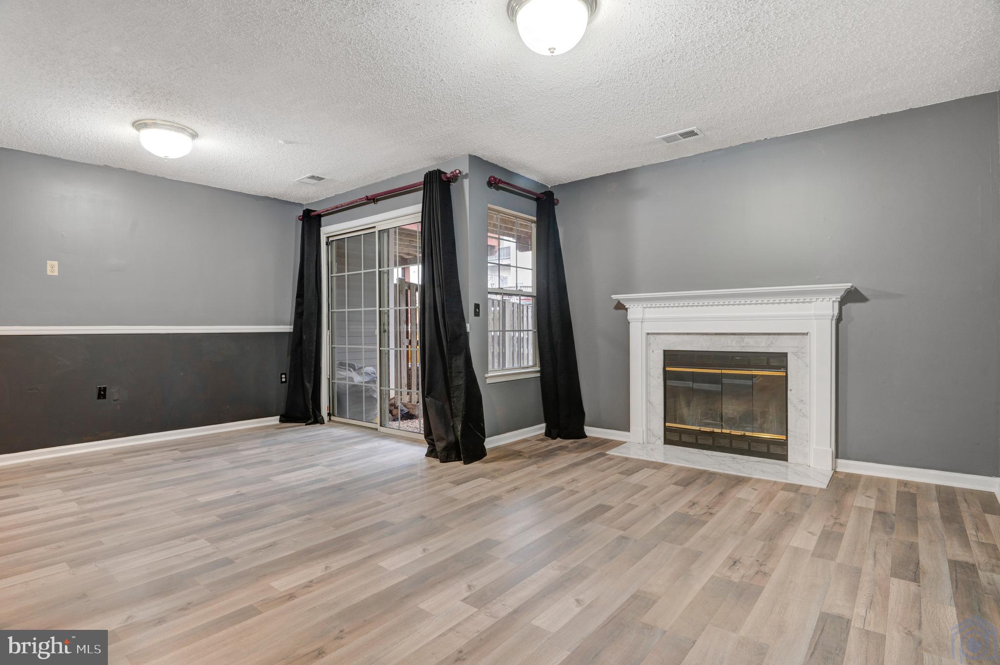 CROFTON VILLAGE - Residential