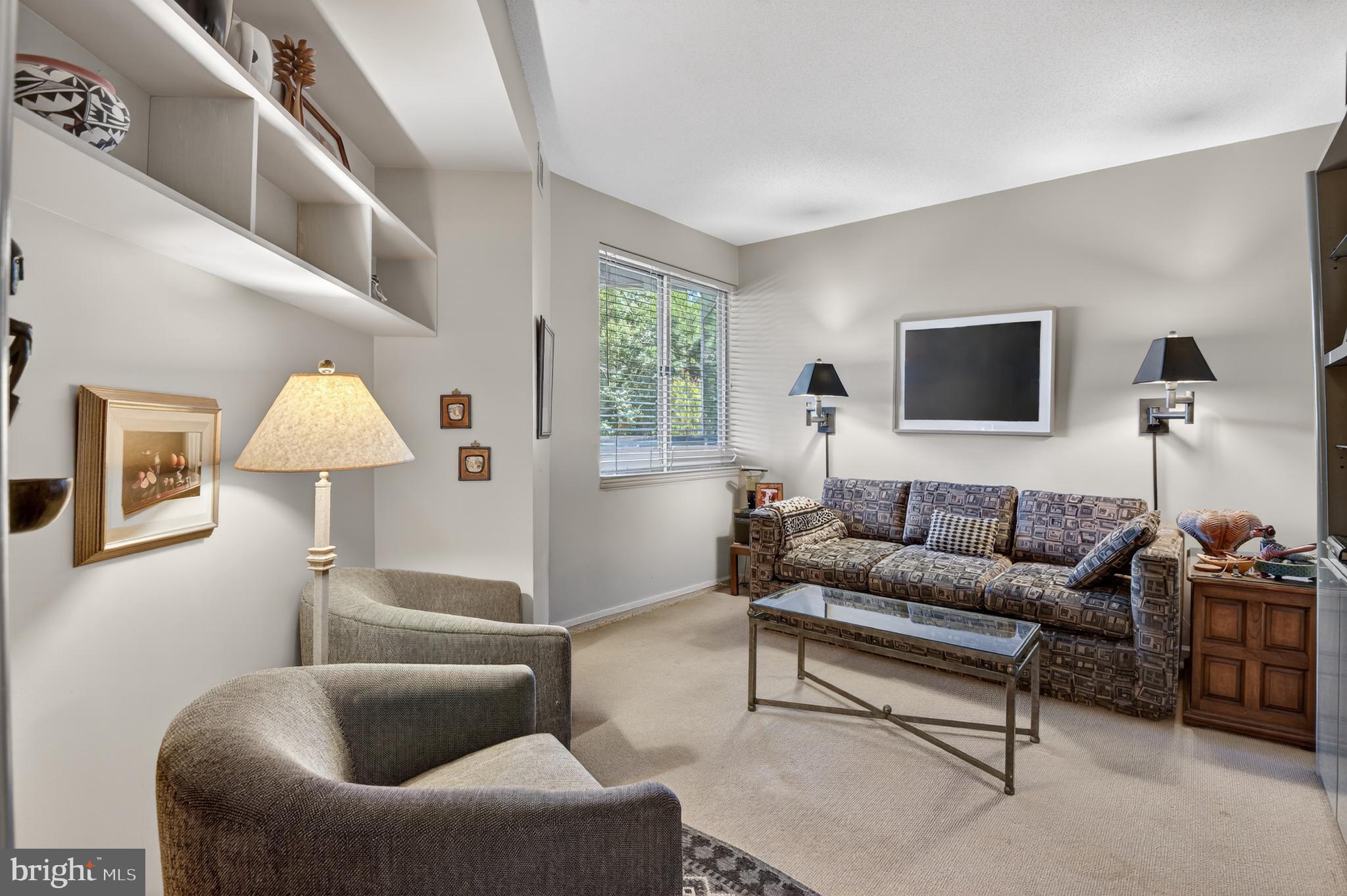 SOMERSET HOUSE - Residential