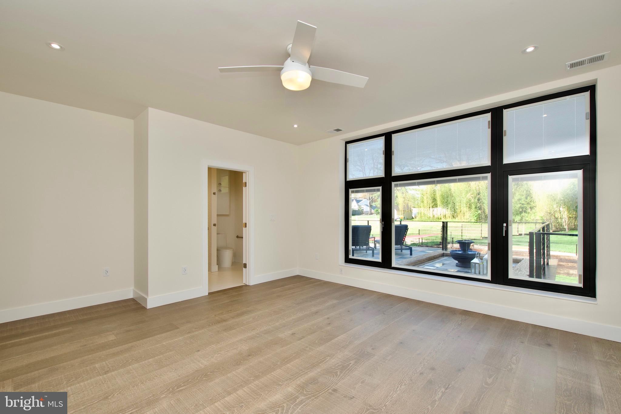 PIMMIT HILLS - Residential