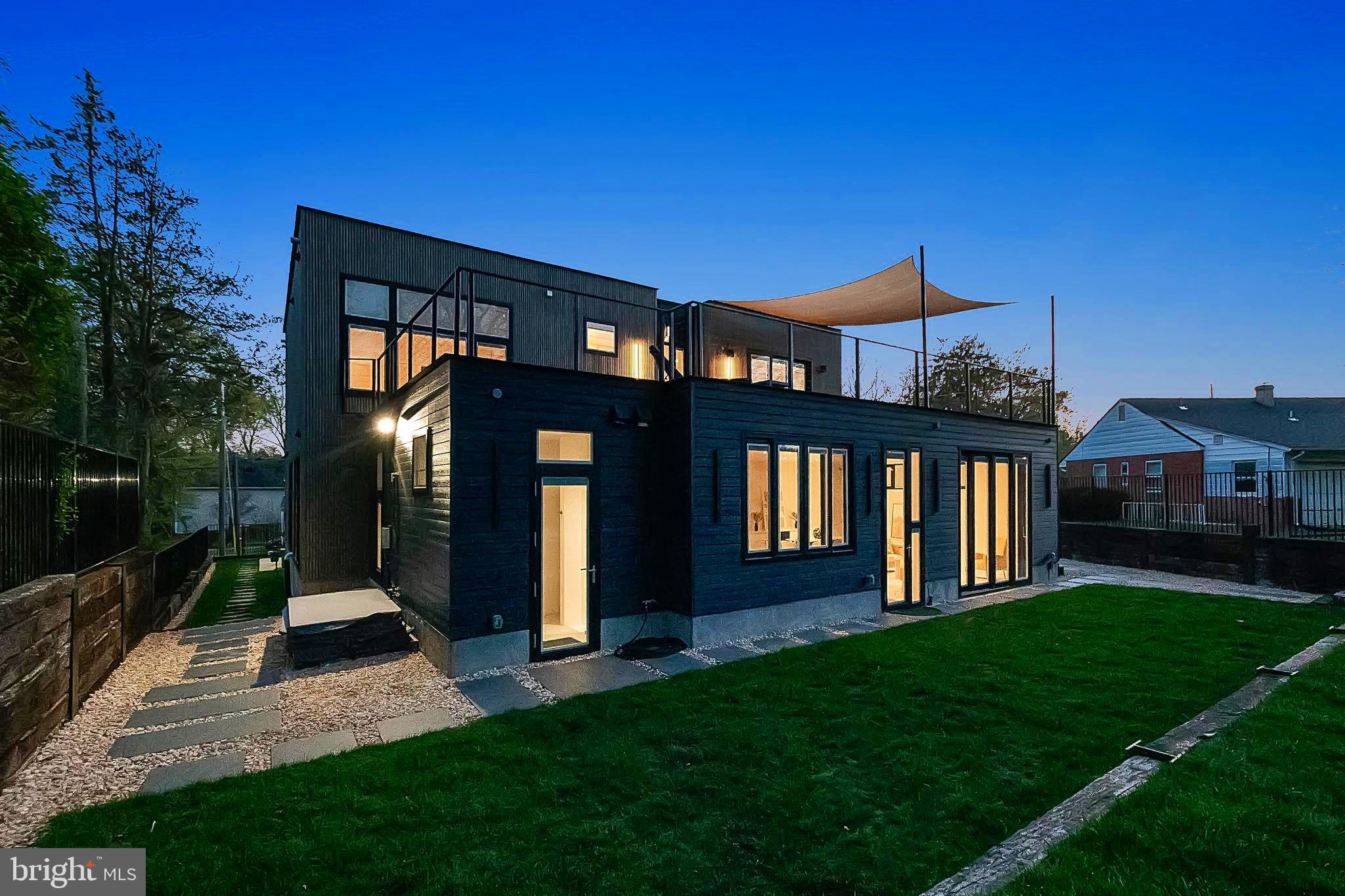 PIMMIT HILLS - Residential