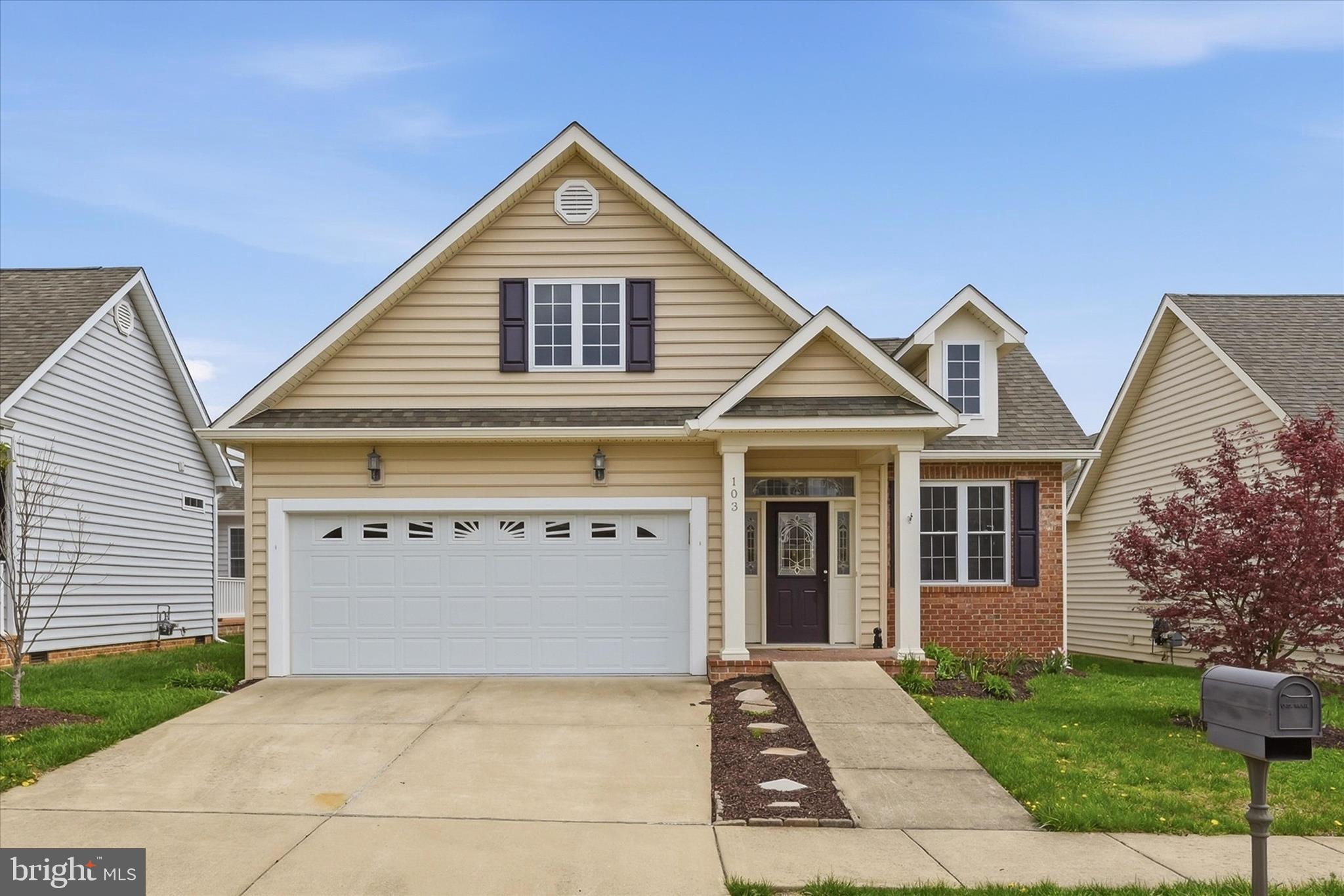CEDAR MEADOWS - Residential