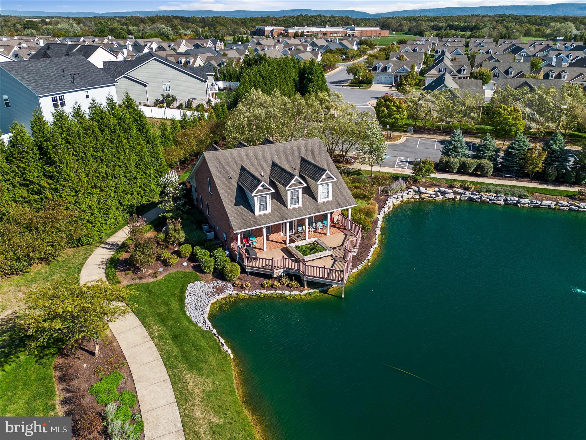 CEDAR MEADOWS - Residential