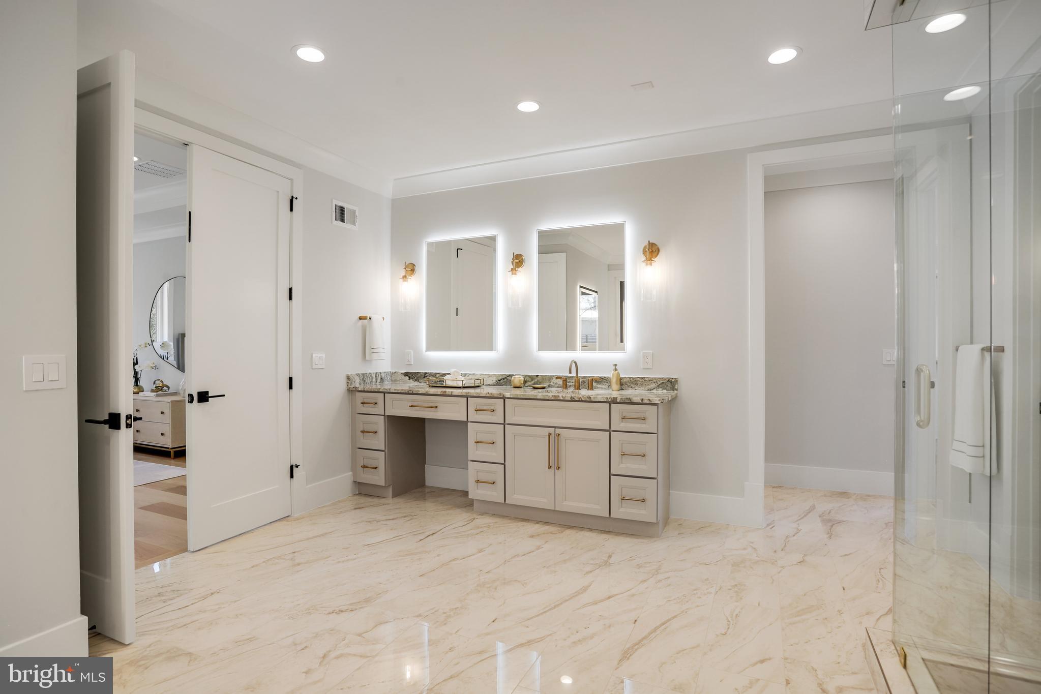 HOLMES RUN ACRES - Residential